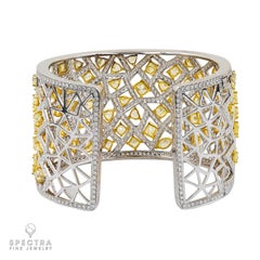Contemporary Yellow Diamond 18k Gold Manschettenarmband