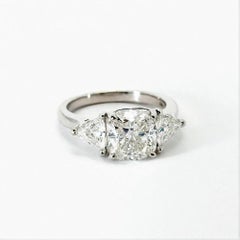 Bague de fiançailles 18K à taille coussin