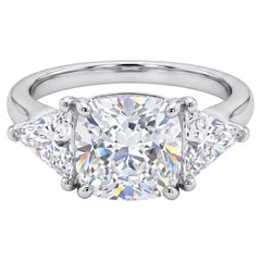 18K Cushion Cut Engagement Ring