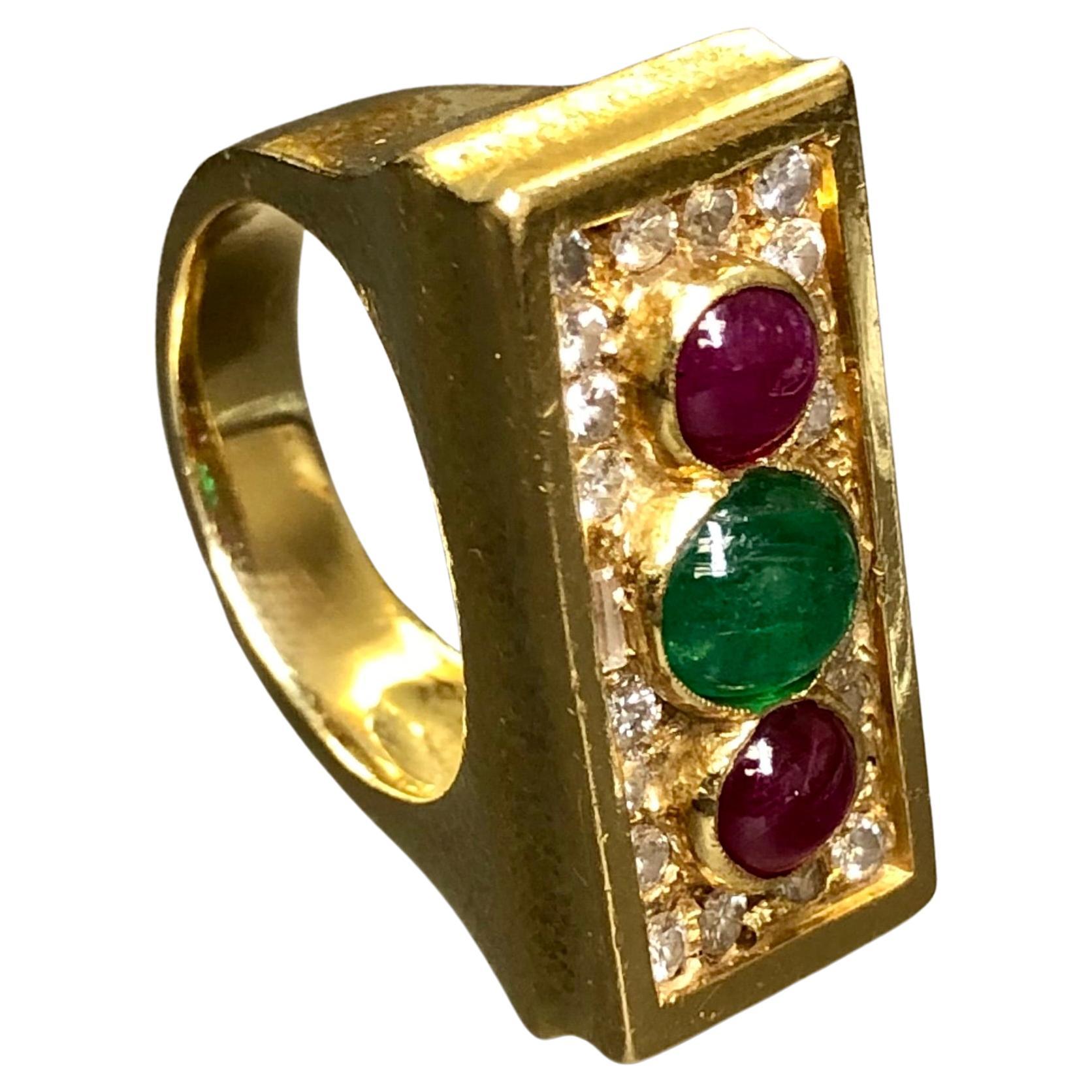 18k David Webb Diamond Cabochon Emerald Ruby Hammered Cocktail Ring 7.75