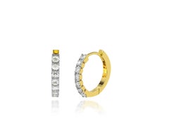 Diamante 18K 14 pezzi Orecchini a cerchio con diamante Orecchini Huggies con diamante