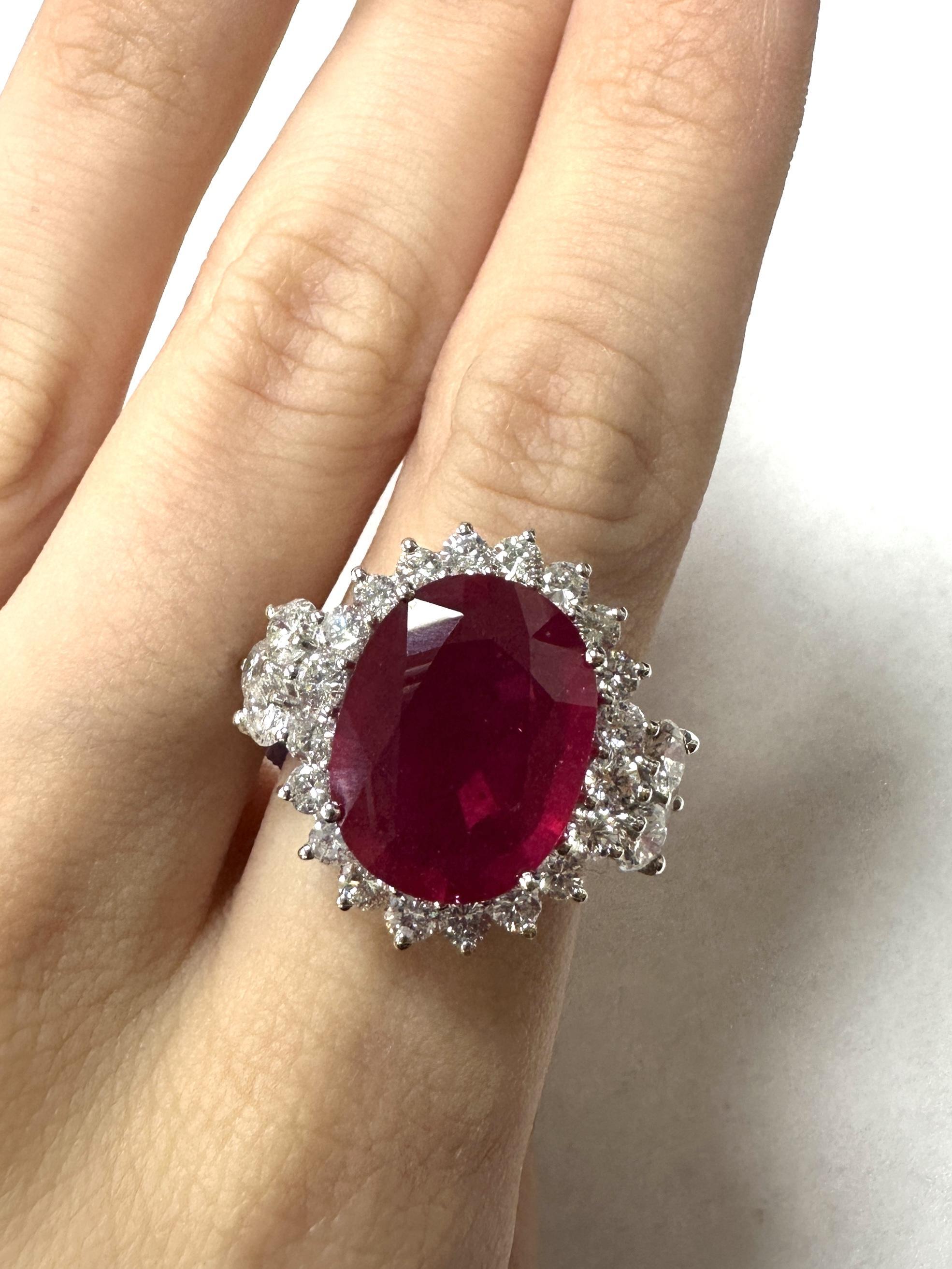 18k Diamond and African Ruby Ring For Sale 1