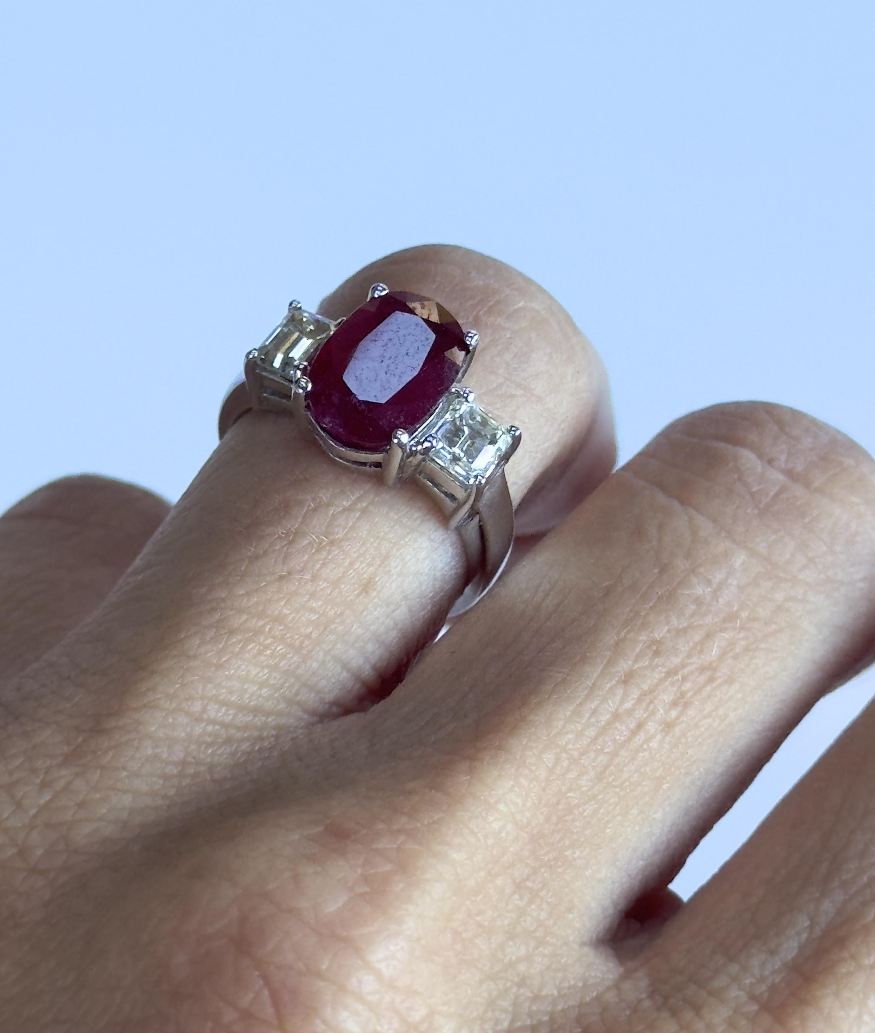 Women's 18k Diamond and African Ruby Three Stone Ring For Sale
