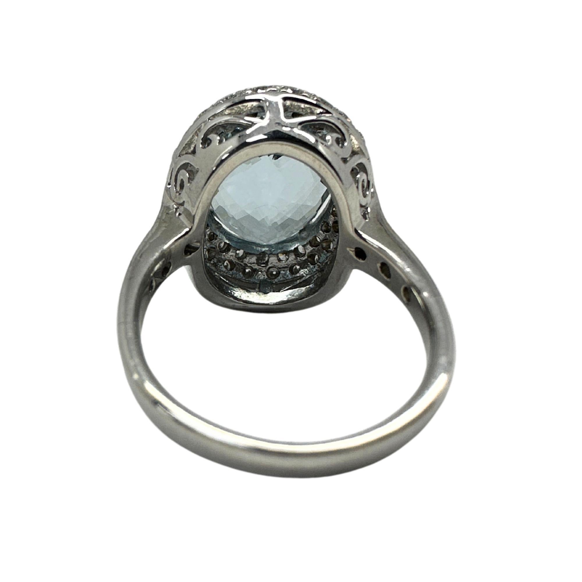 18k Diamond and Aquamarine Ring 2
