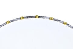 18 Karat:: Diamant- und Smaragd-Armband von Lucie Campbell:: London