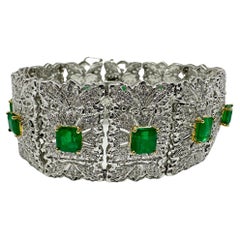 18K Diamond and Emerald Bracelet