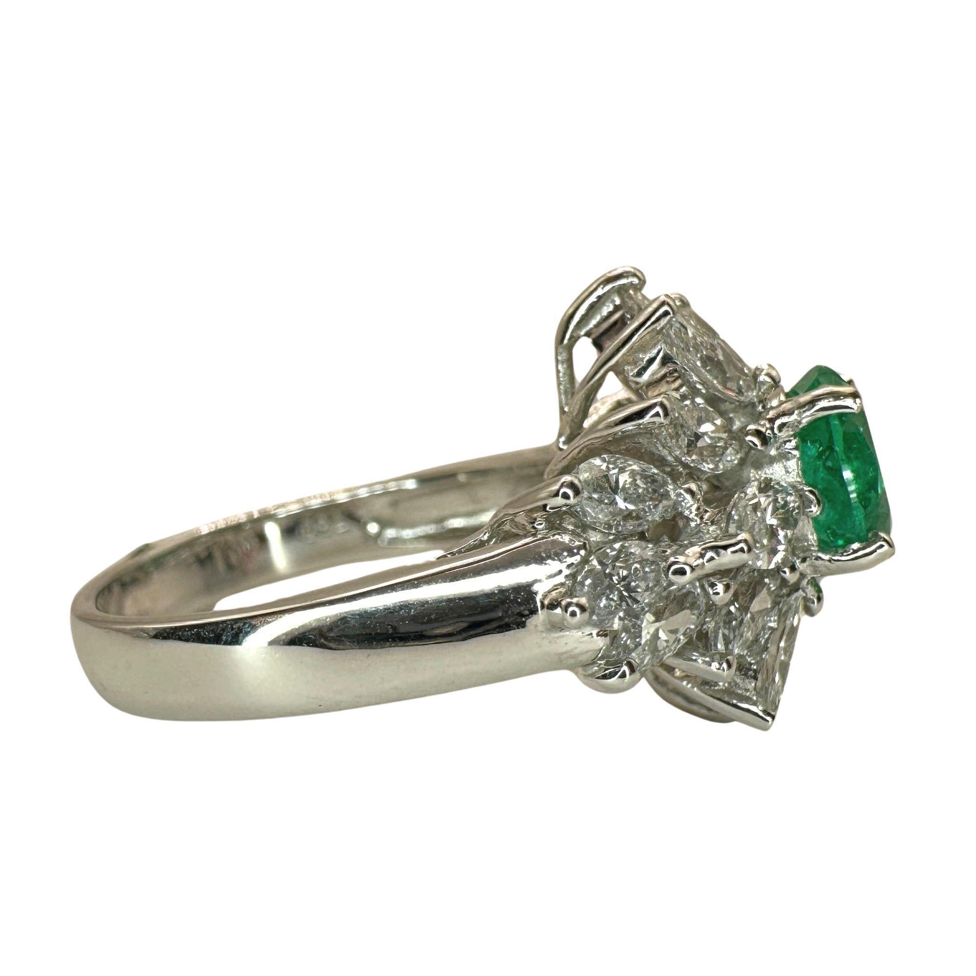 Women's 18k Diamond and Emerald Ring