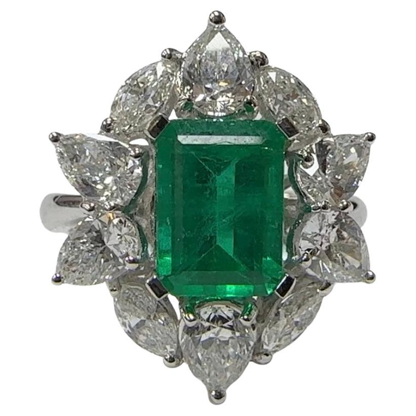18k Diamond and Emerald Ring  For Sale