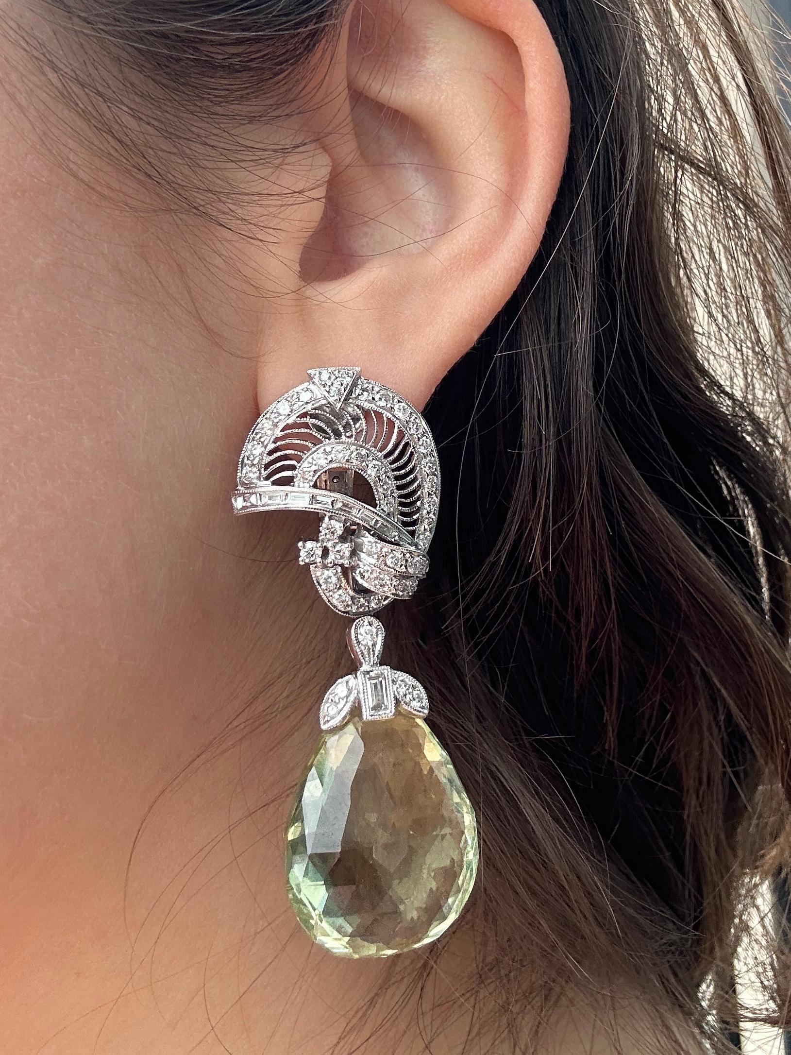 Boucles d'oreilles jour et nuit en diamant et vert d'eau et de béryl 18k en vente 3