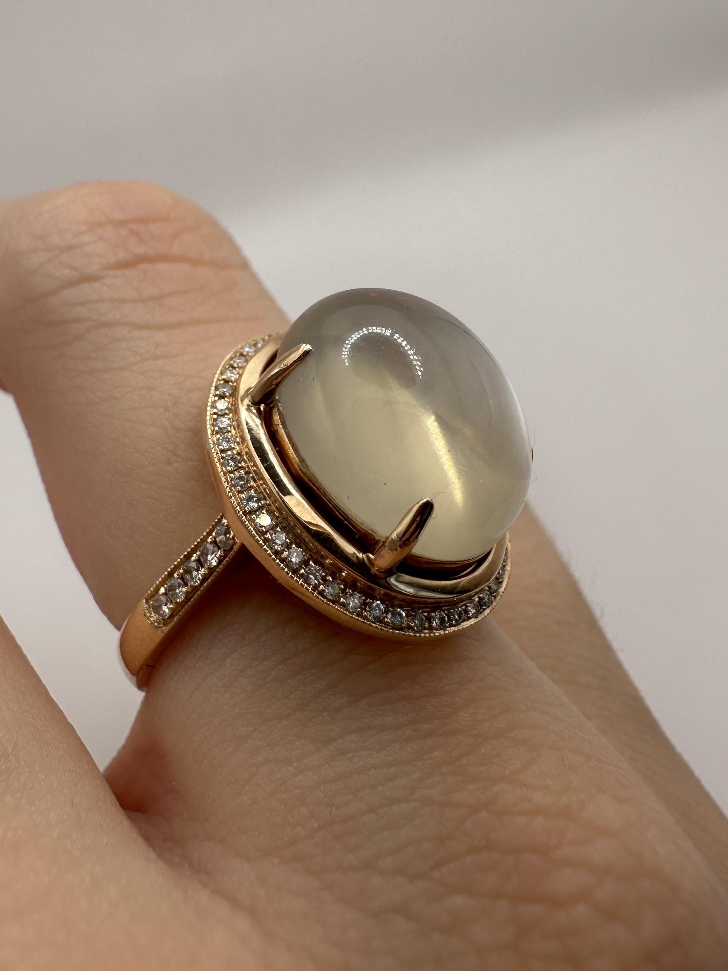 18k Diamond and Moonstone Ring For Sale 2