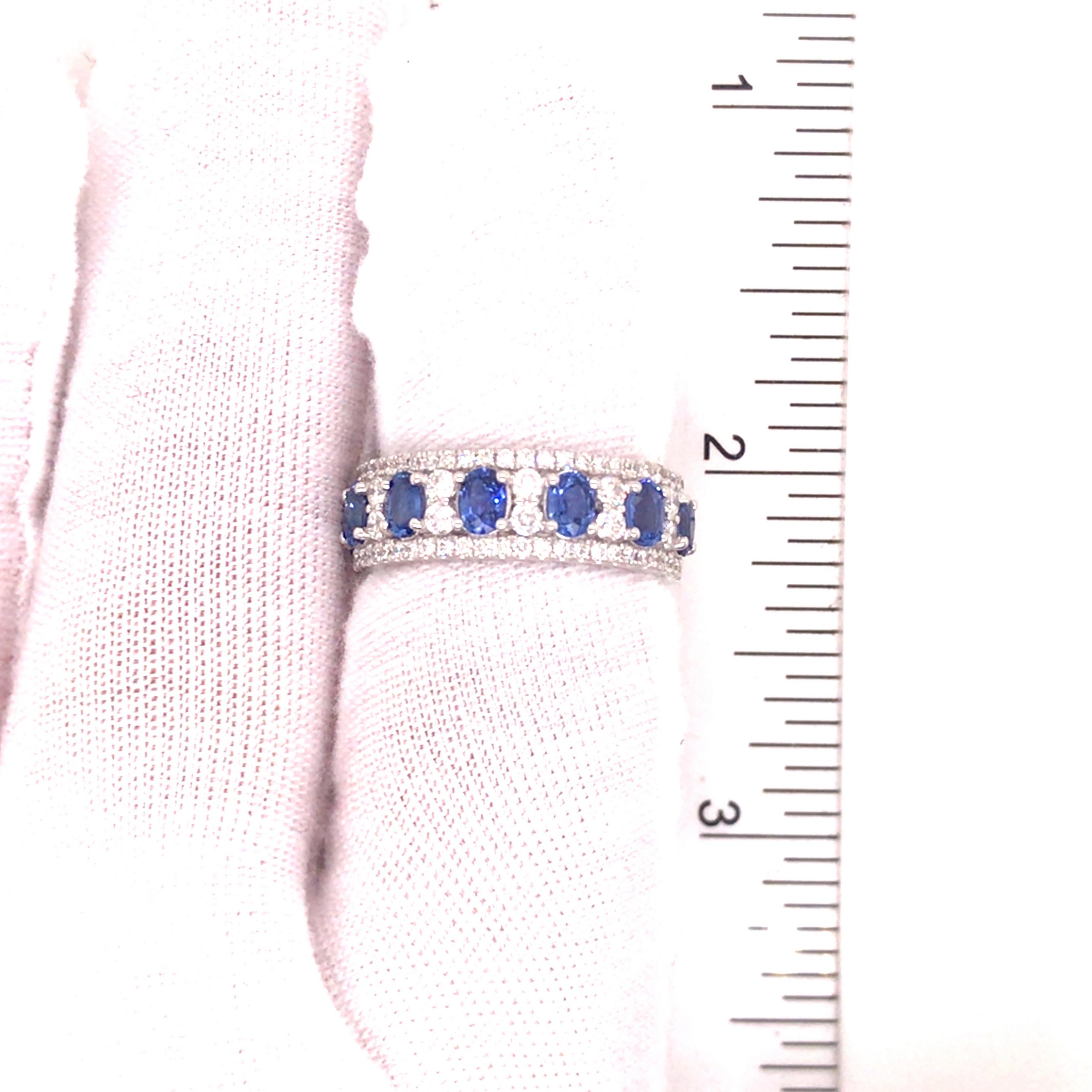 18K Diamond and Oval Sapphire Band White Gold For Sale 2