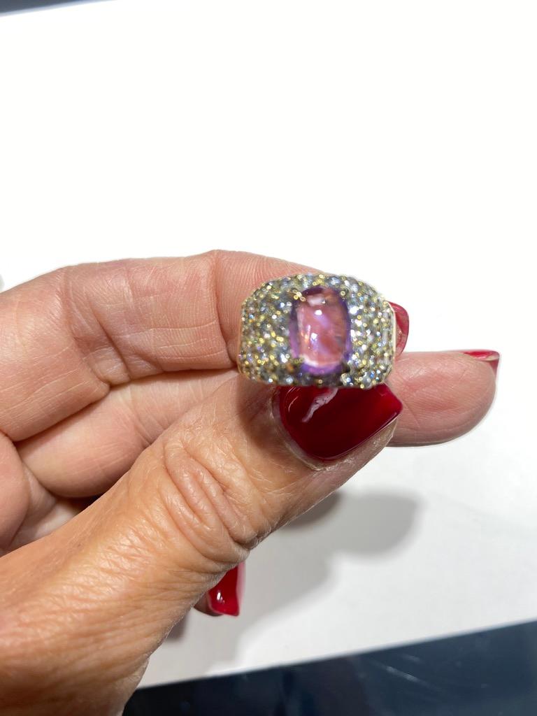 Bague en diamant 18 carats et saphir rose de 4,97 carats de qualité VS Excellent état - En vente à Laguna Hills, CA