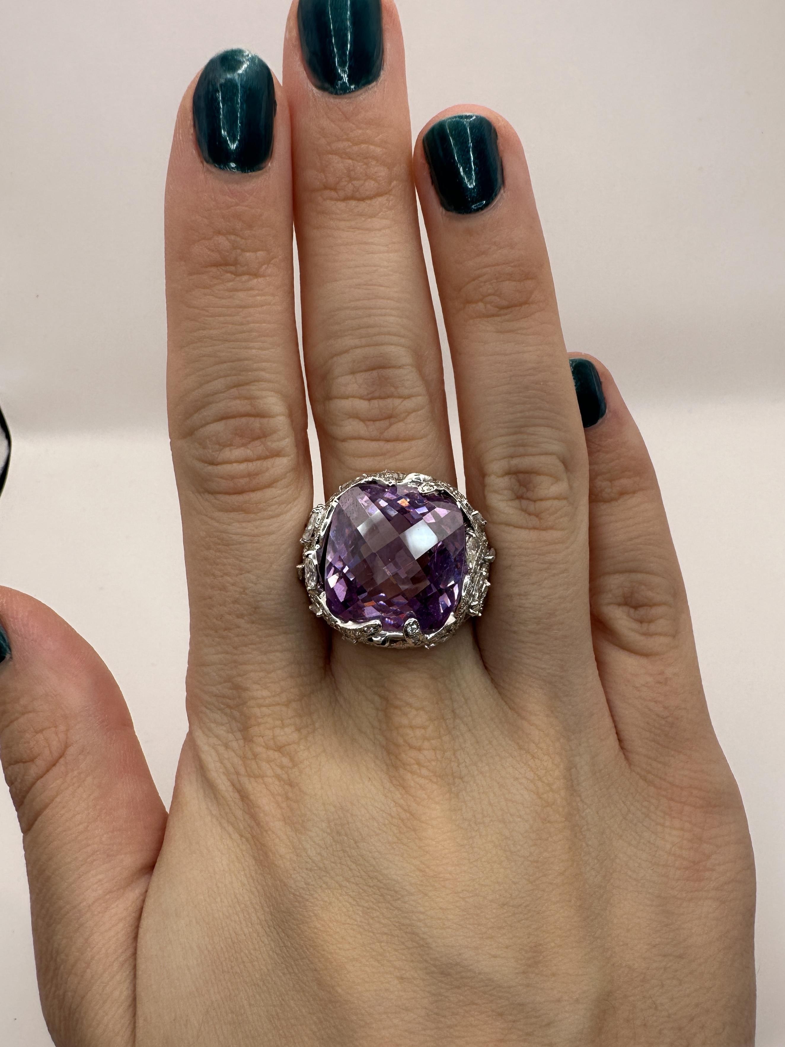 18k Diamond and Purple Stone Center Cocktail Ring For Sale 2