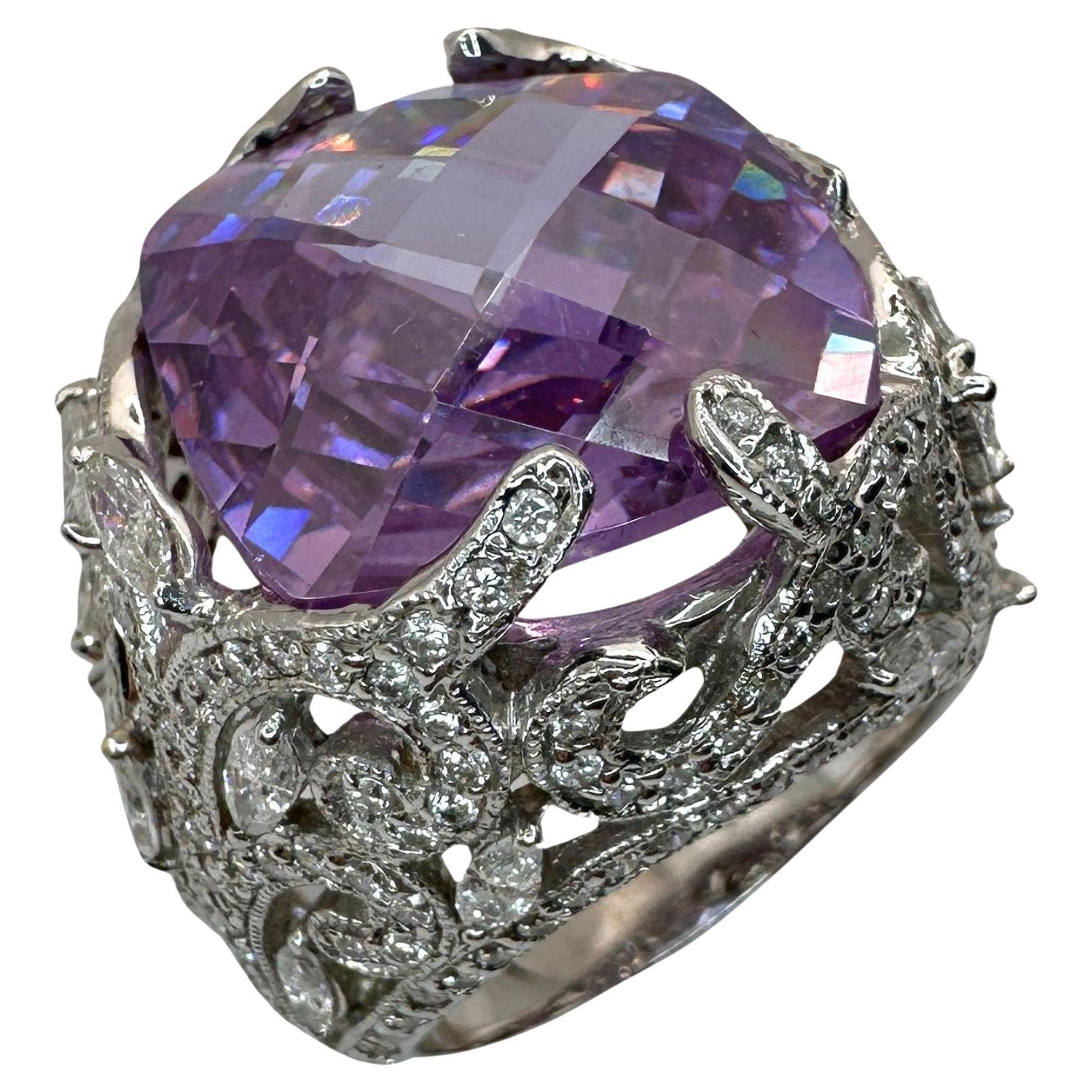 18k Diamond and Purple Stone Center Cocktail Ring For Sale