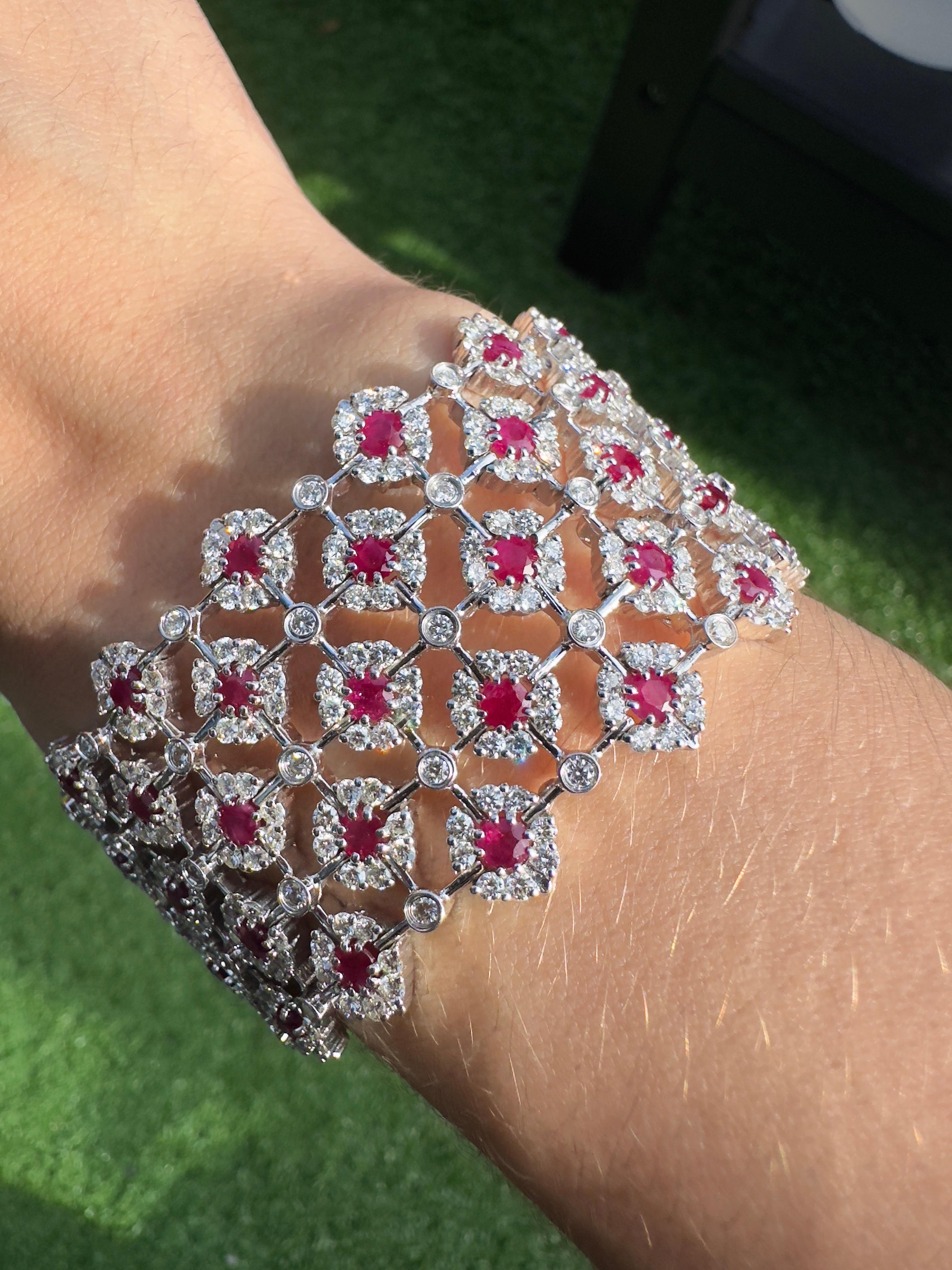 Bracelet en diamant et rubis 18K en vente 5