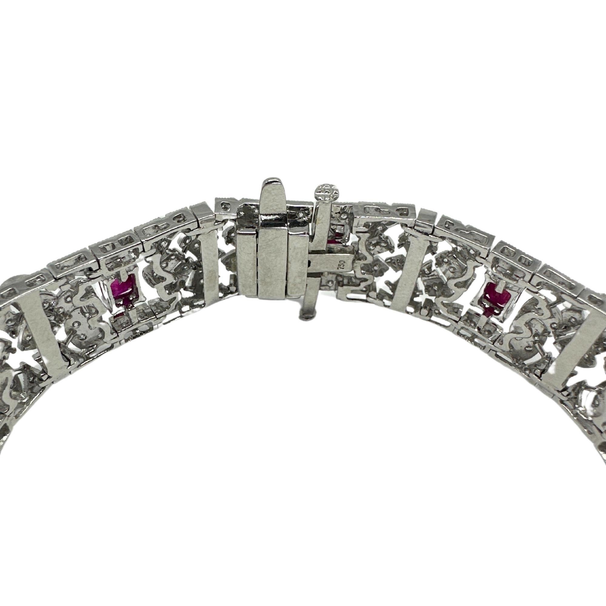 Taille ronde Bracelet en diamant et rubis 18K en vente