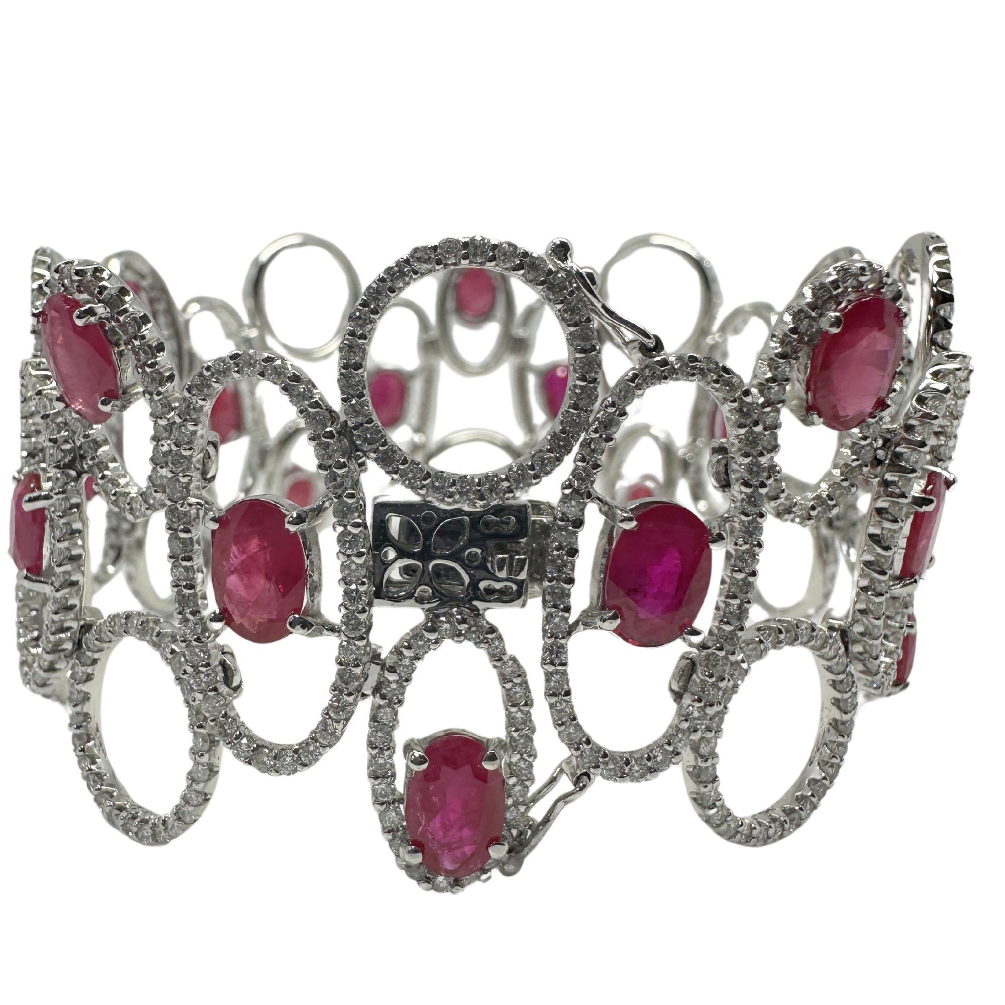Moderne Bracelet en diamant et rubis 18K en vente