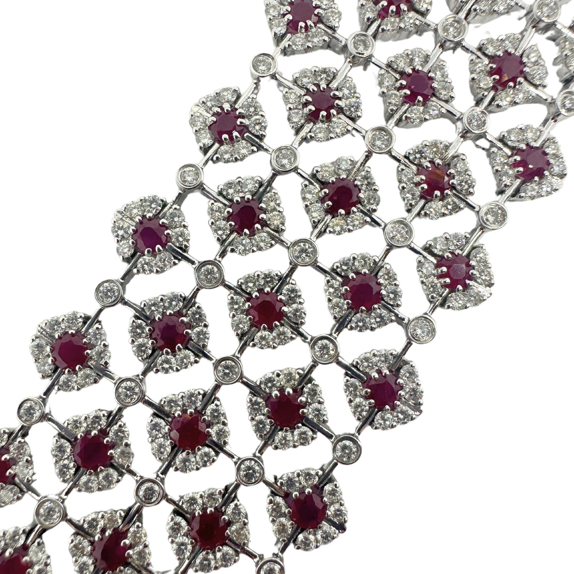 Bracelet en diamant et rubis 18K Bon état - En vente à New York, NY