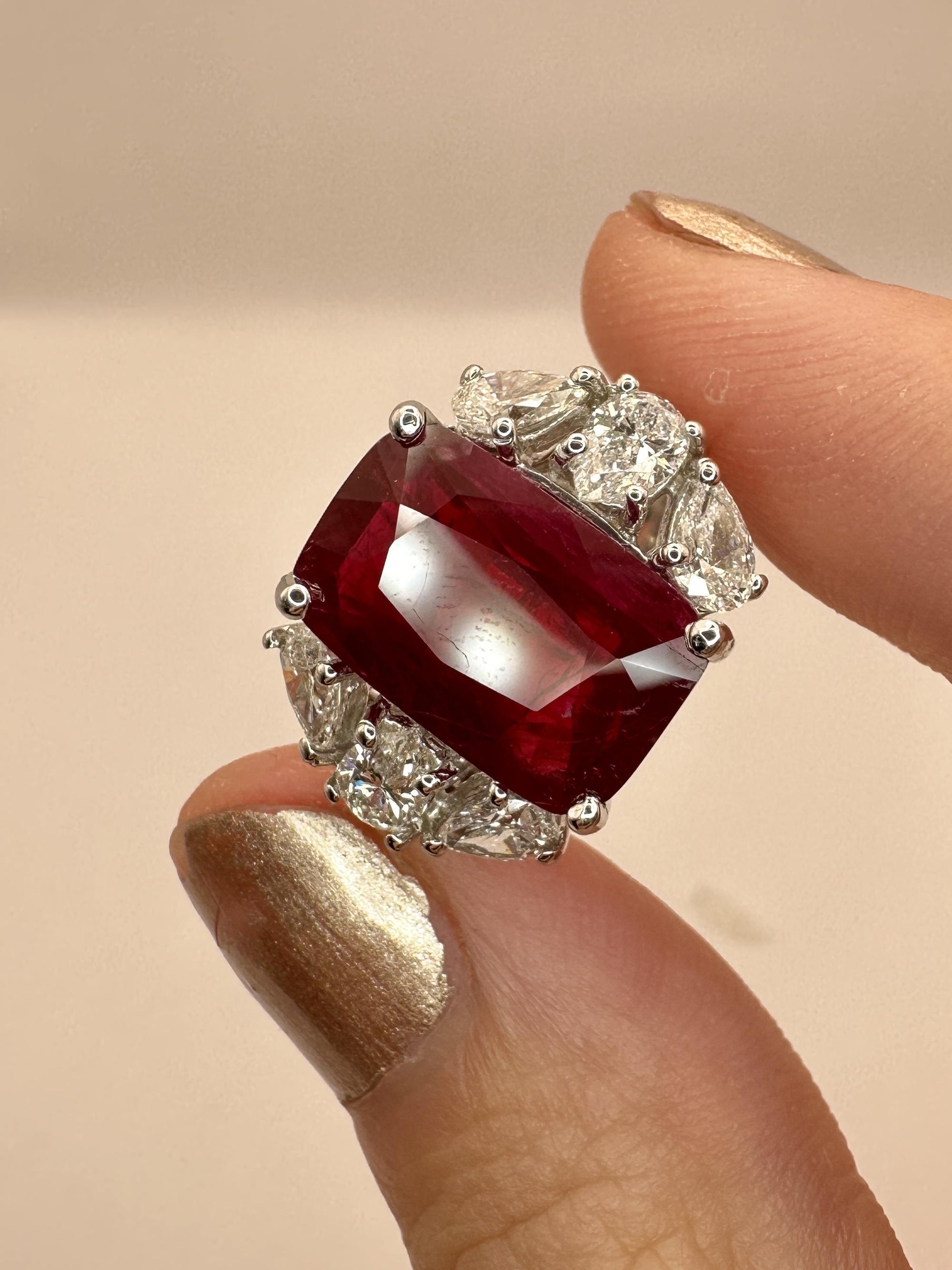18k Diamond and Ruby Ring For Sale 5