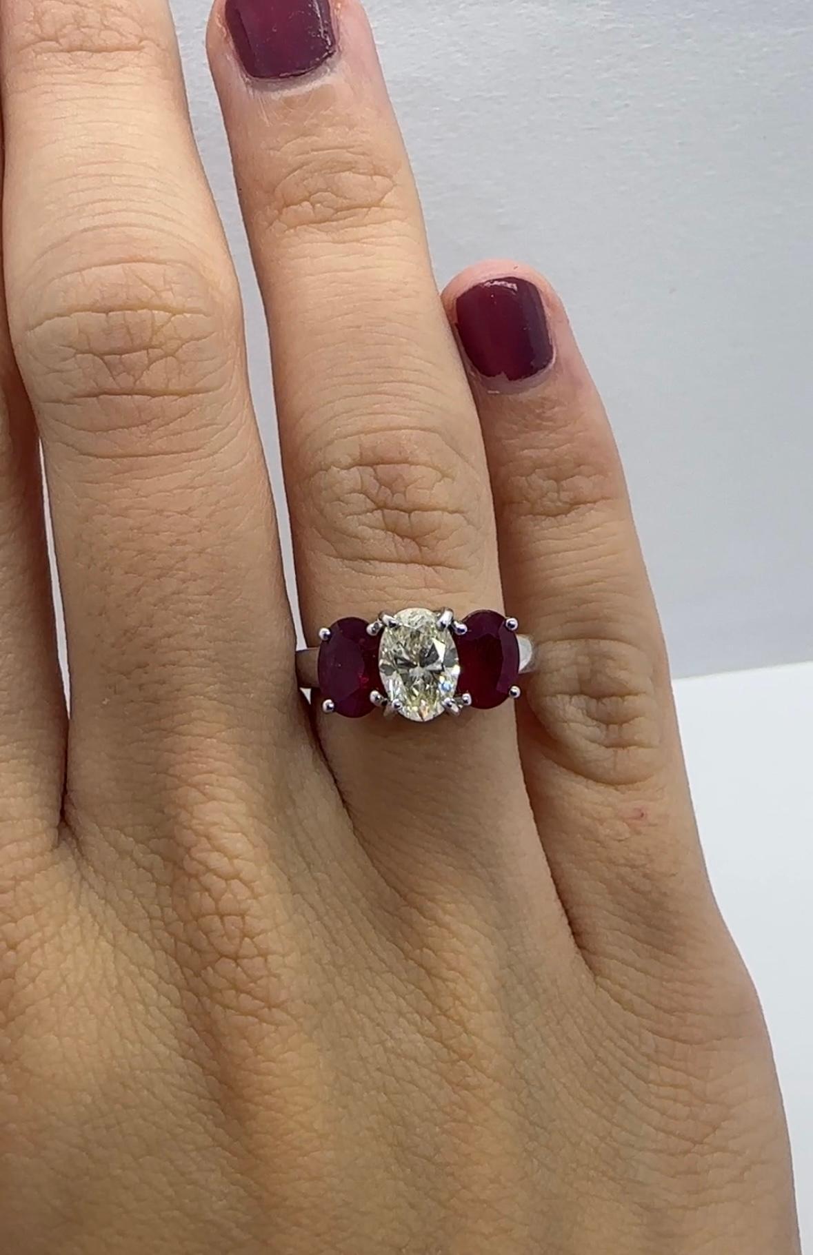 Women's 18k Diamond and Ruby Ring For Sale