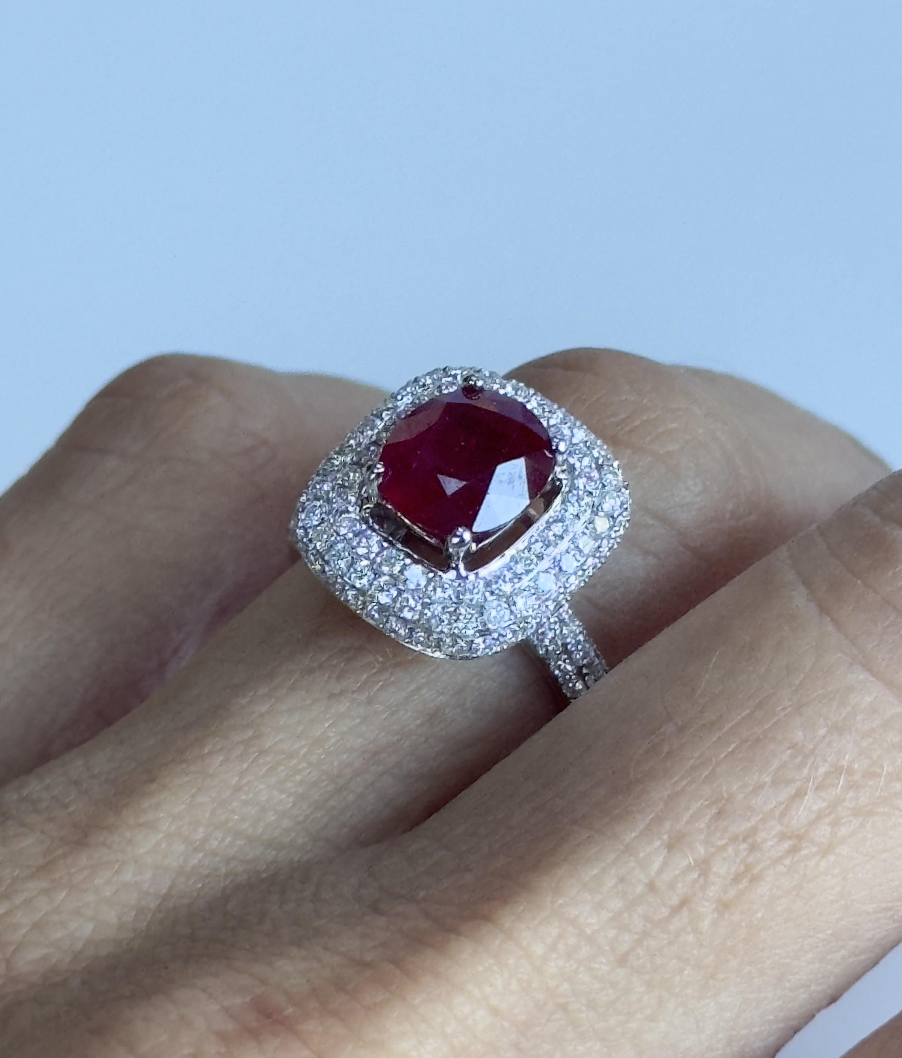 18k Diamond and Ruby Ring 1
