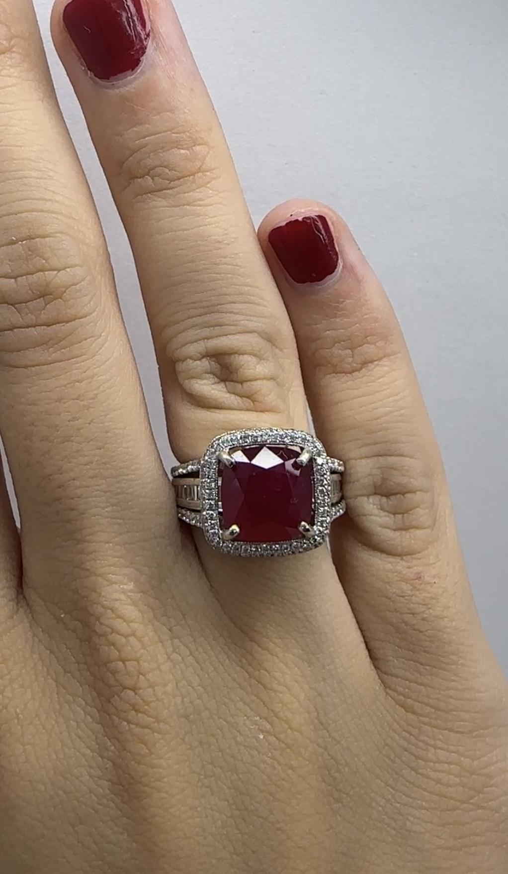 18k Diamond and Ruby Ring For Sale 1