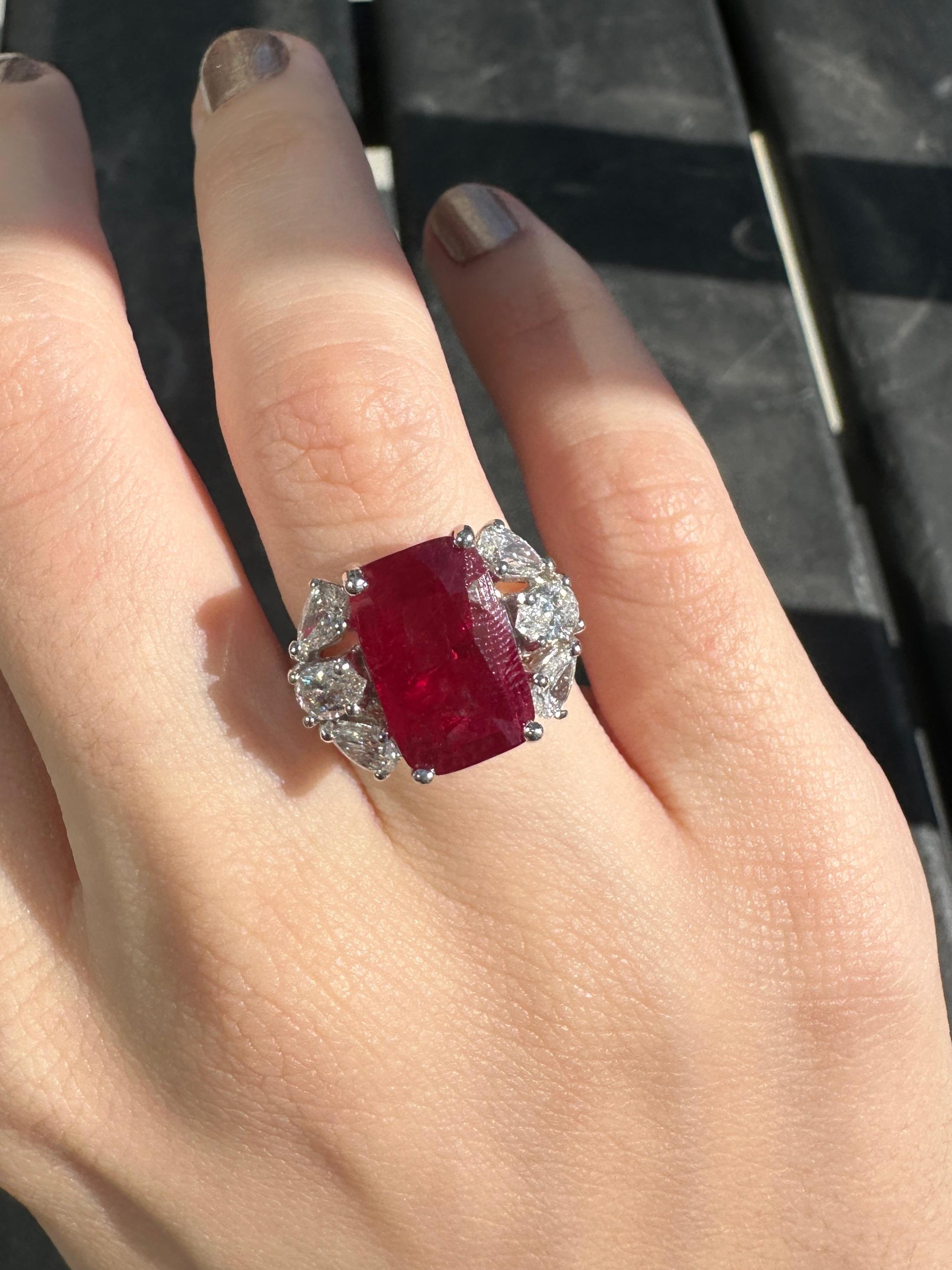 18k Diamond and Ruby Ring For Sale 3