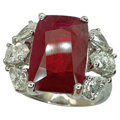 Ring aus 18 Karat Diamant und Rubin