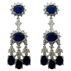 Ohrringe aus 18 Karat Diamant und Saphir