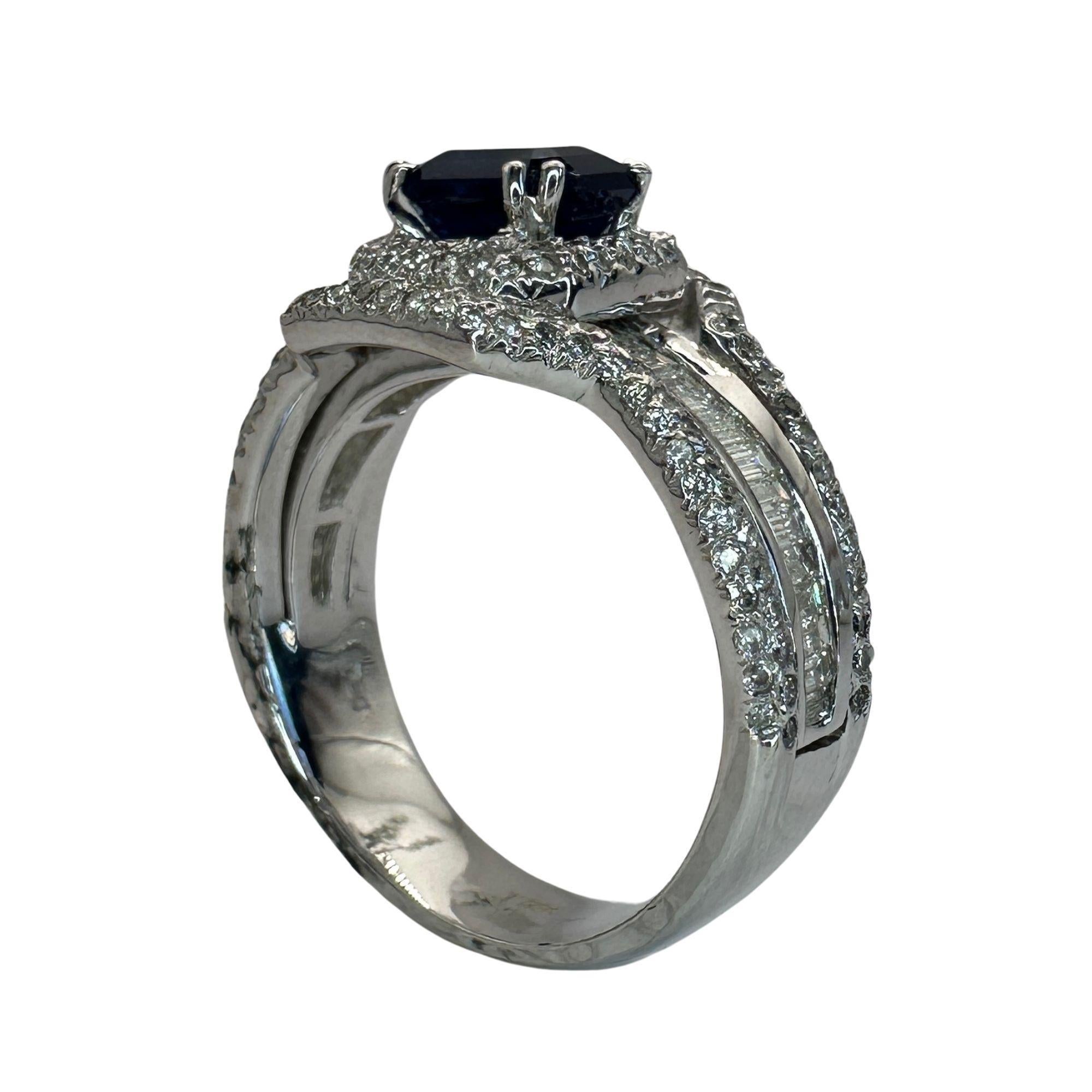 Ring aus 18 Karat Diamant und Saphir für Damen oder Herren im Angebot