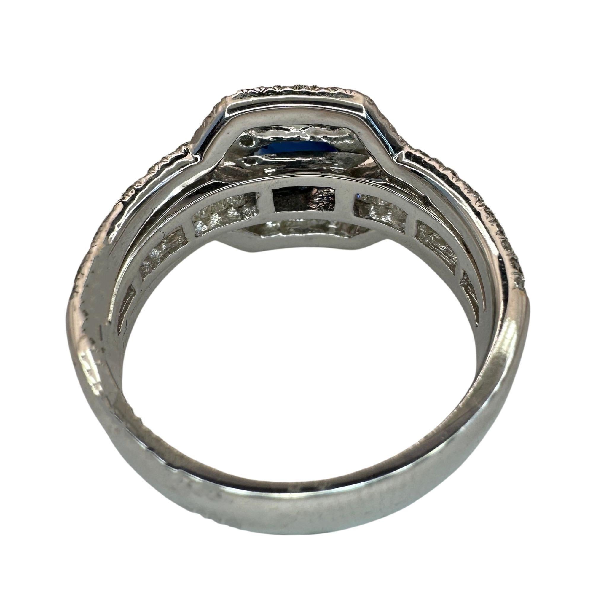 18k Diamond and Sapphire Ring For Sale 3