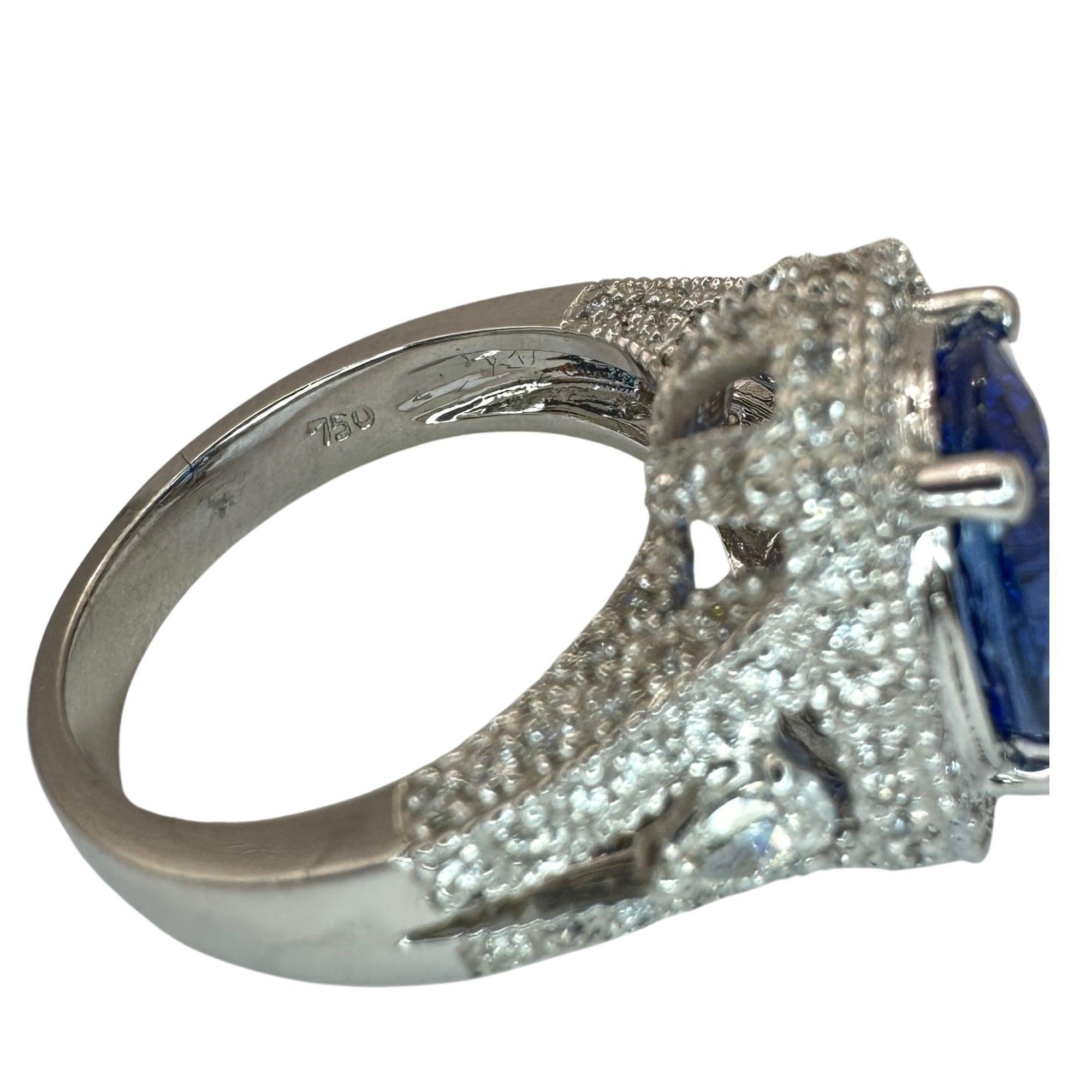 18k Diamond and Sapphire Ring For Sale 4