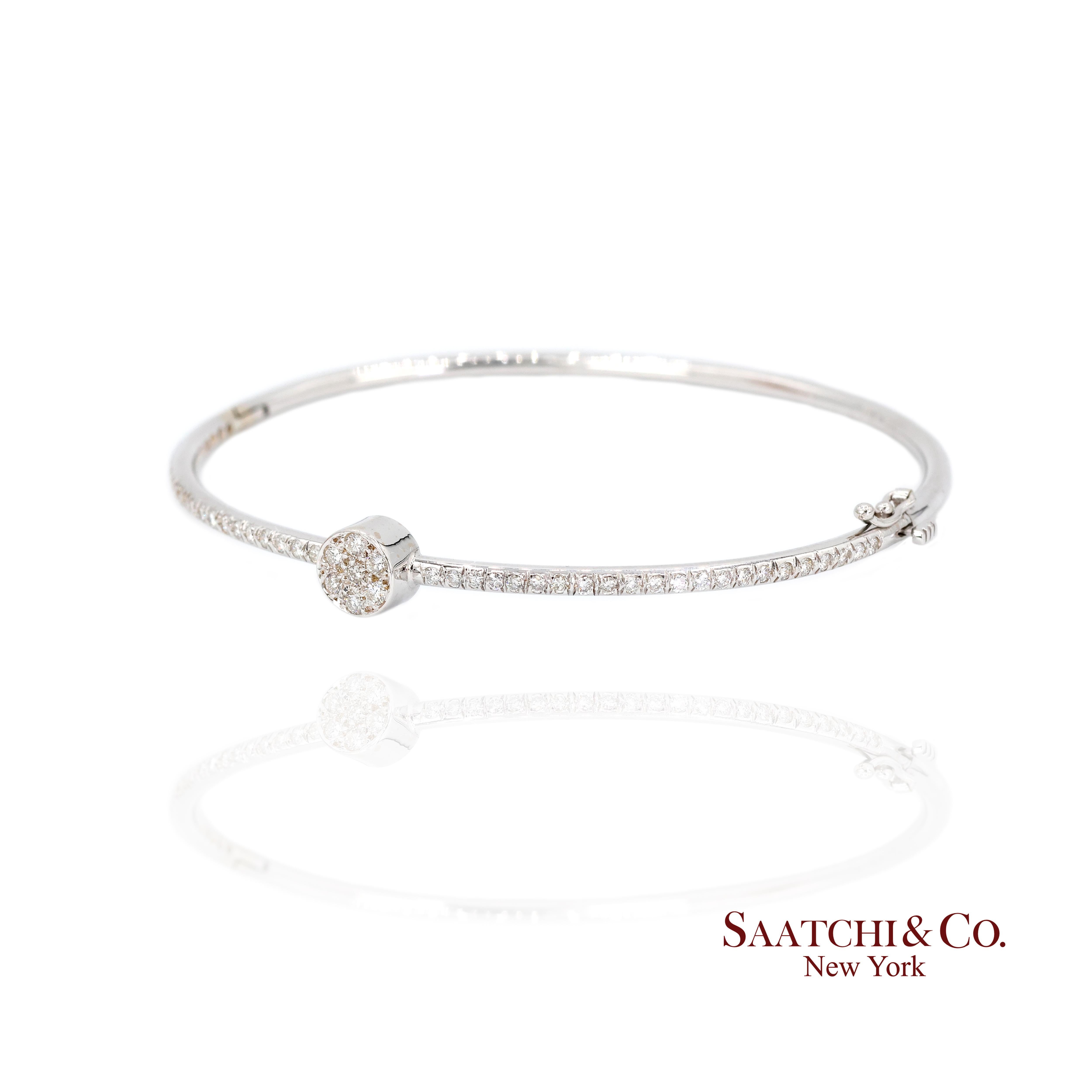 Bracelet en or blanc 18 carats et diamants

Type de métal : Or blanc 18k
Poids total de l'article : 9,8 grammes
Longueur : 63,0 mm
Largeur : 7,0 mm
Hauteur : 5.0 mm
De taille raisonnable : Non
1:
Pierre principale : Diamant
Poids en carats du