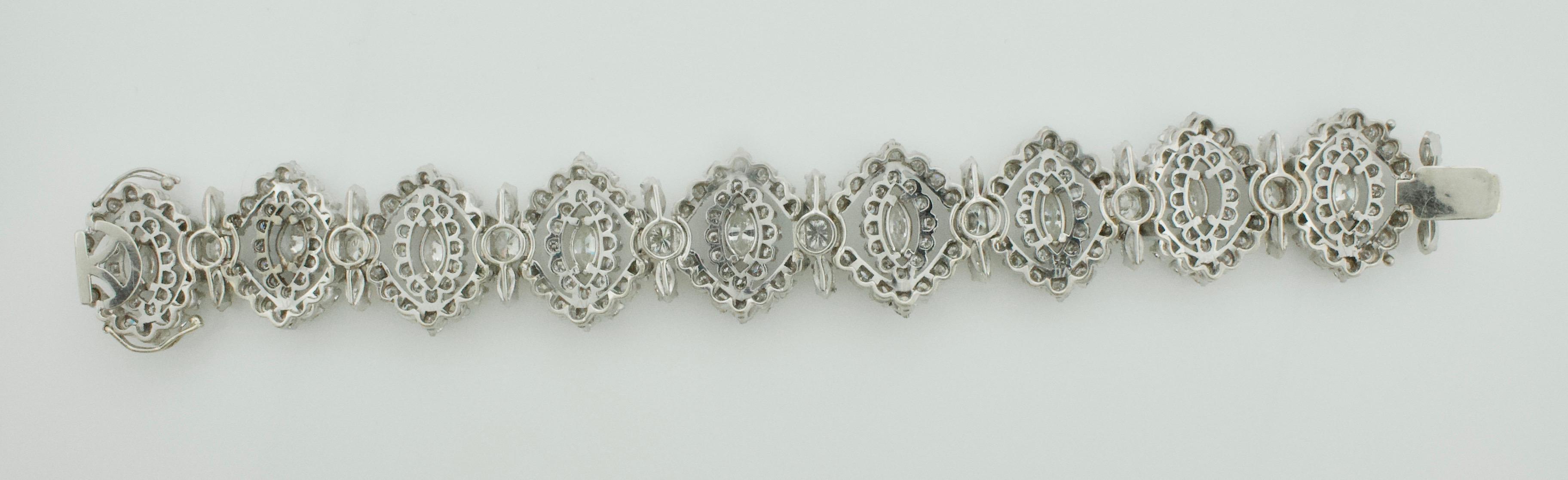 Marquise Cut 18 Karat Diamond Bracelet circa 1940s 18.60 Carat