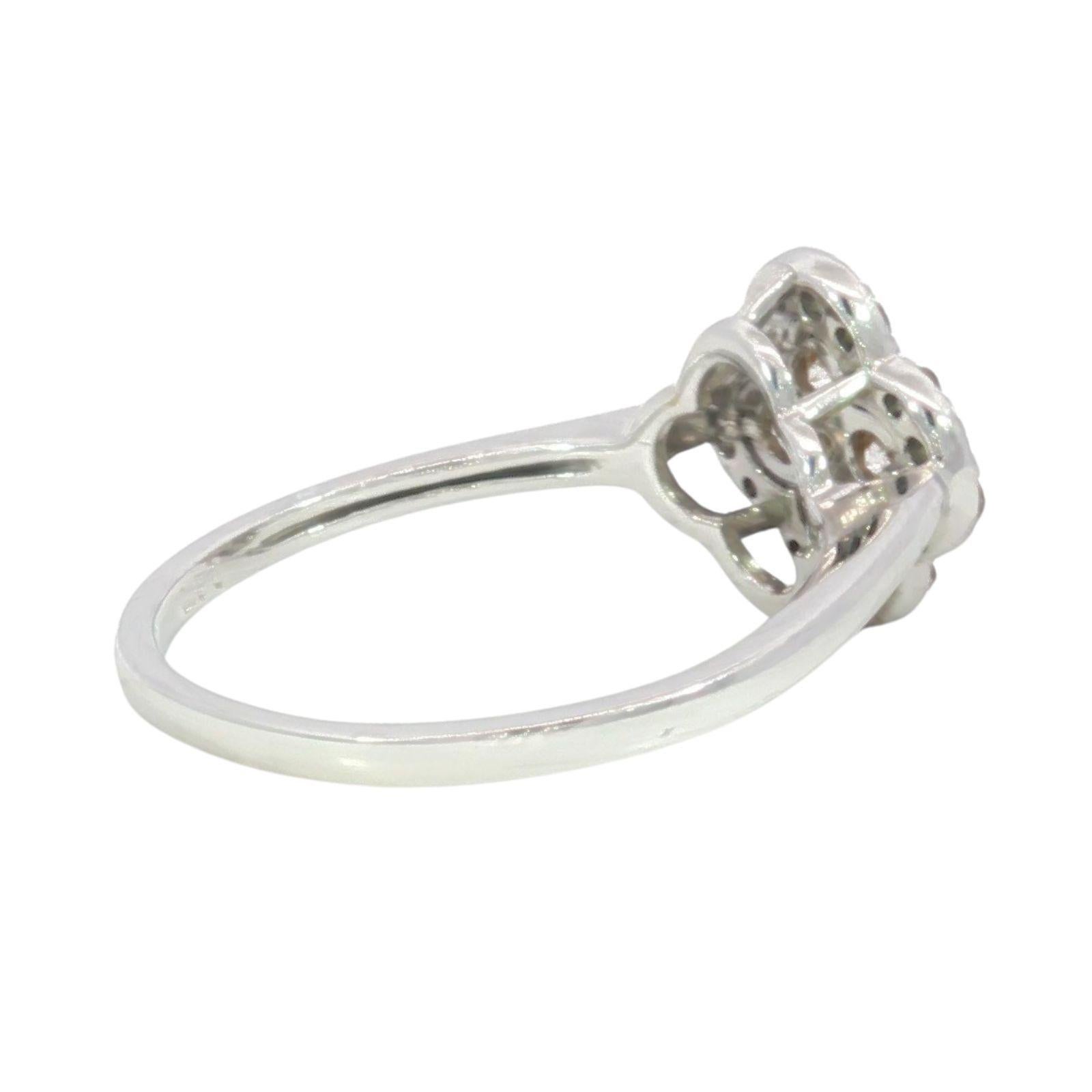 Bague trèfle en or blanc 18 carats Taille 7 ~0.5ctw Diamants en vente 3