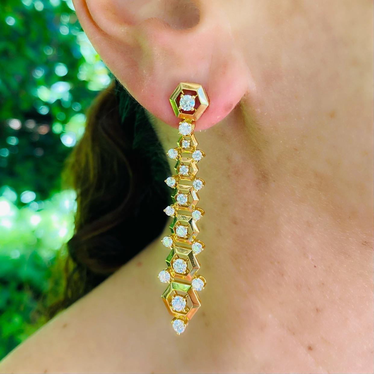 Women's 18k Diamond Drop Earrings by Maria Canale For Sale