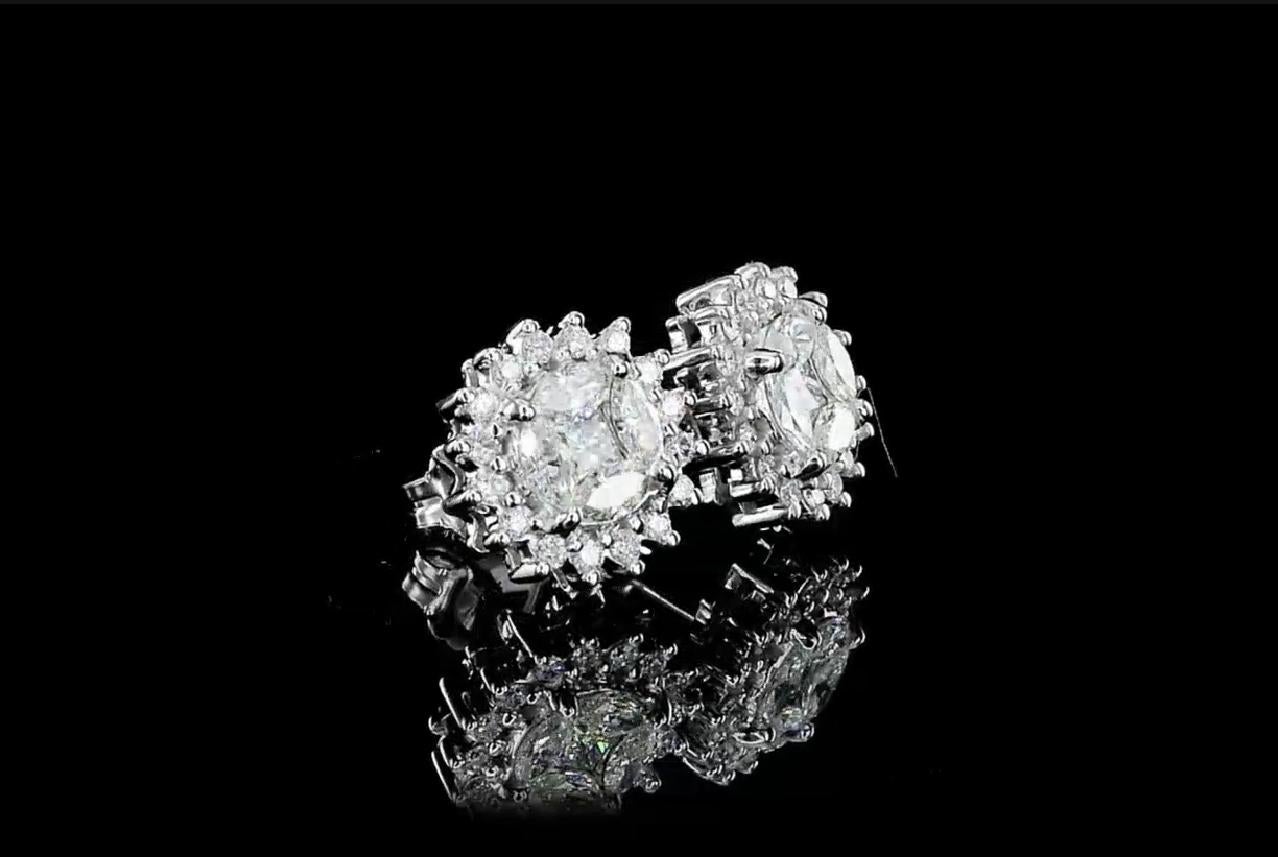 Round Cut 18K Diamond Earrings For Sale