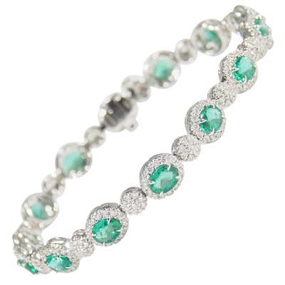 Diamond Emerald Gold Tennis Bracelet For Sale at 1stdibs