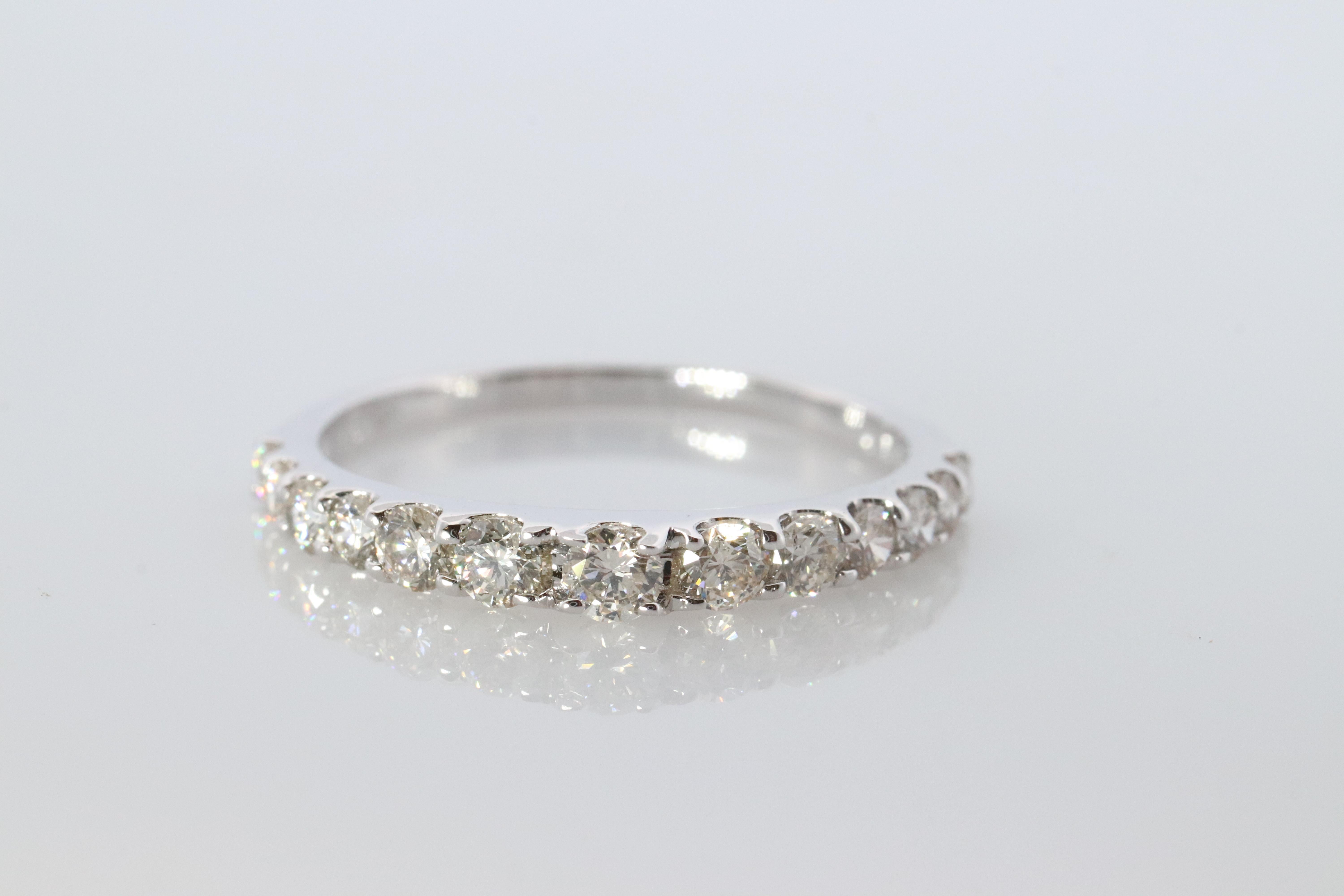 Modern 18k Diamond eternity band. 18k White Gold 0.5ctw half anniversary Ring. For Sale