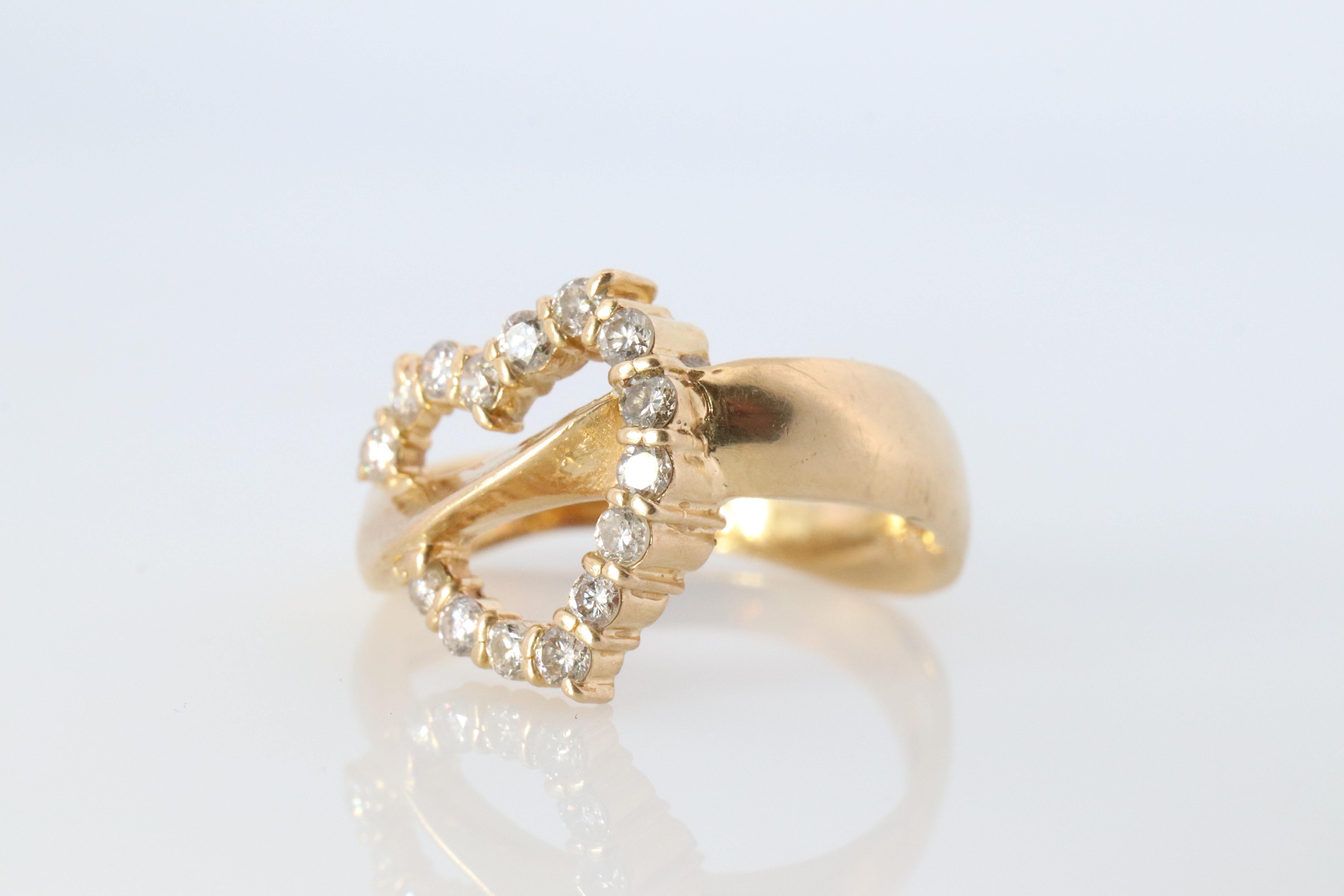 Anillo Corazón Diamante 18k. Anillo Amor Corazón Abierto de Oro Amarillo de 18k. Corte redondo en venta