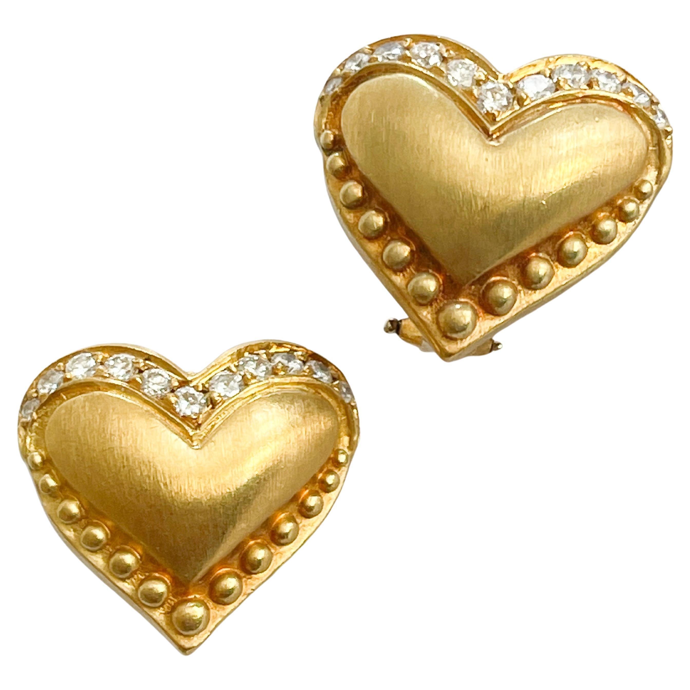 18K Diamond Heart Stud Earrings For Sale