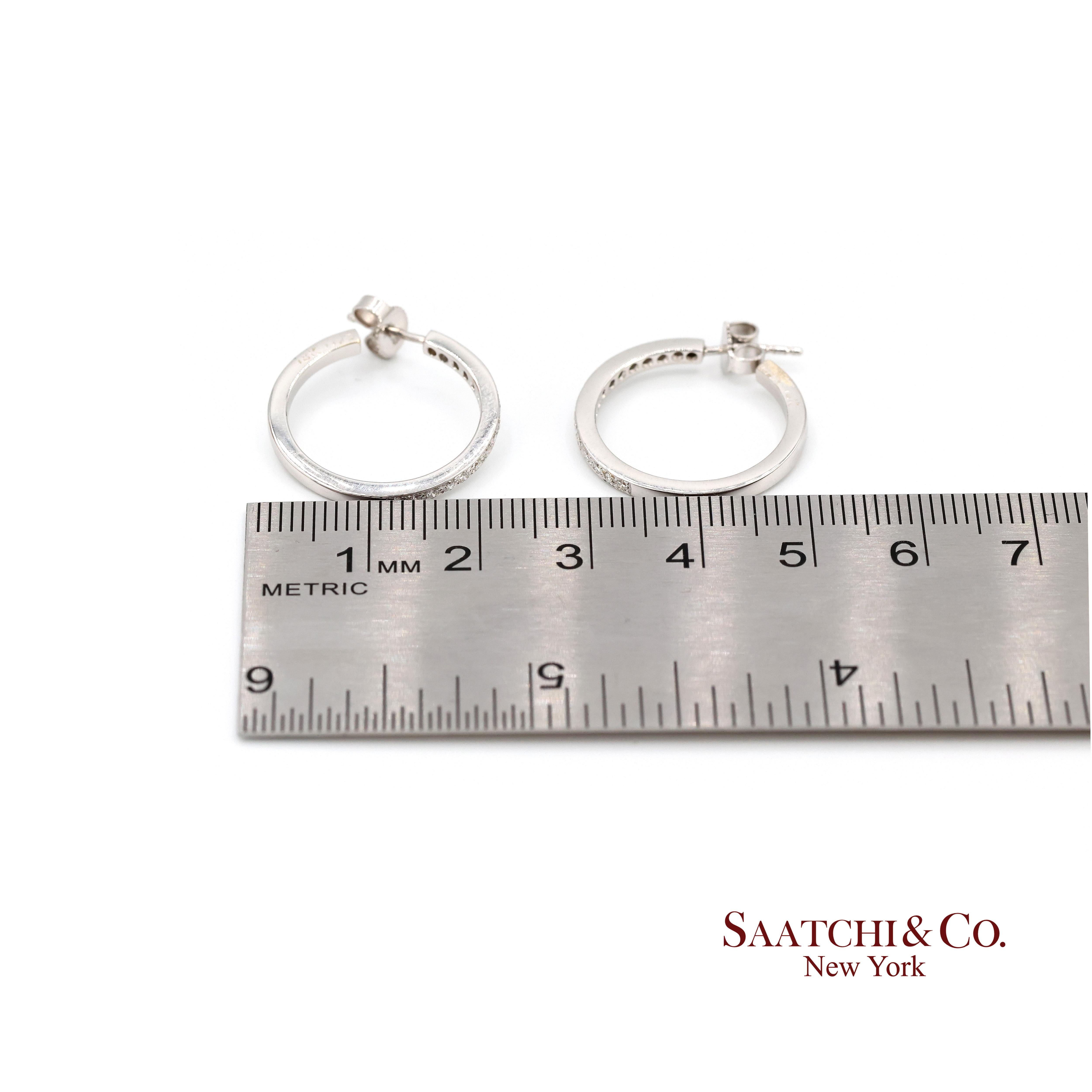 Pendientes de aro de diamantes de 18 quilates para mujer de oro blanco Joyería clásica de lujo en venta 4