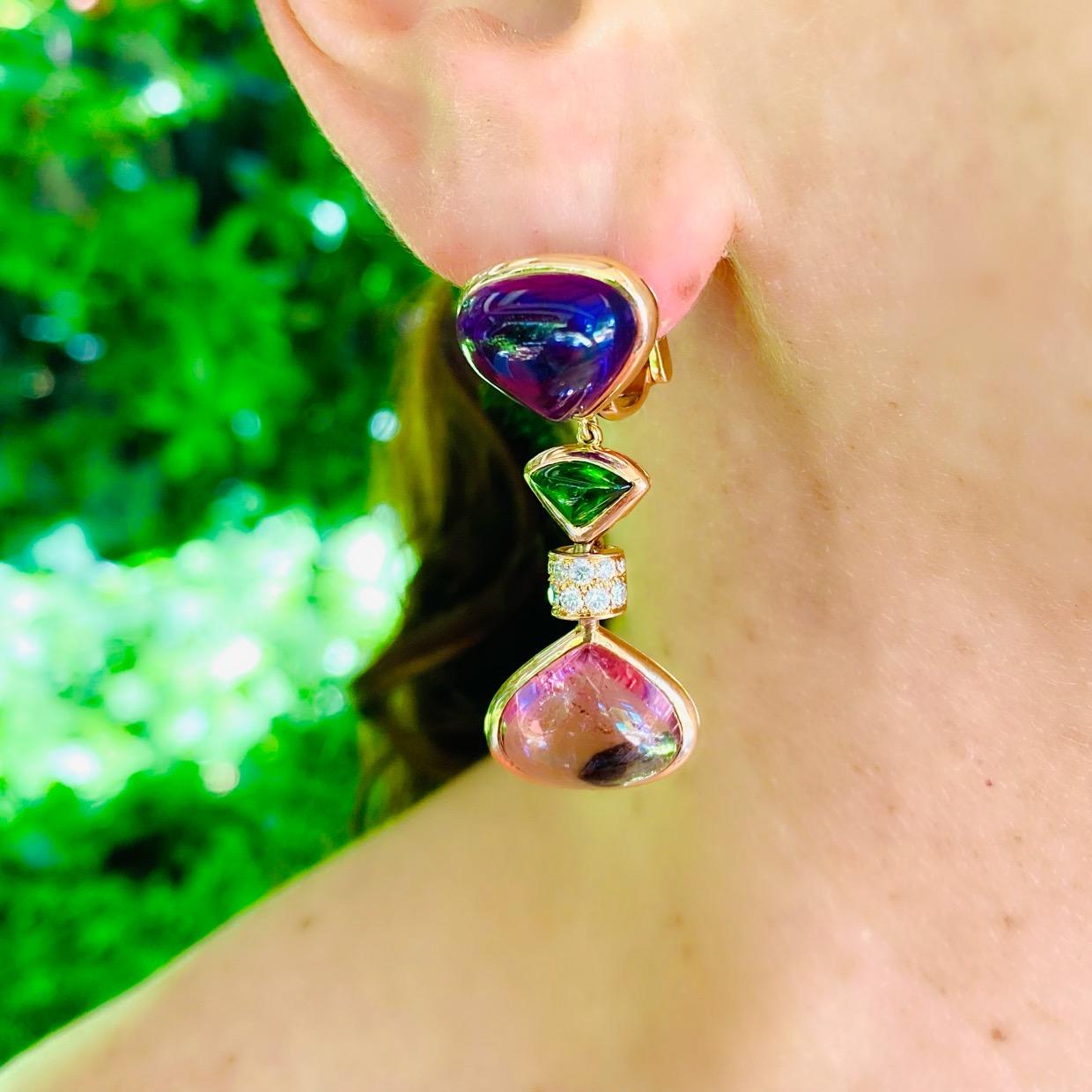 Taille ronde Marina B. Boucles d'oreilles en diamants 18 carats et pierres multicolores en vente