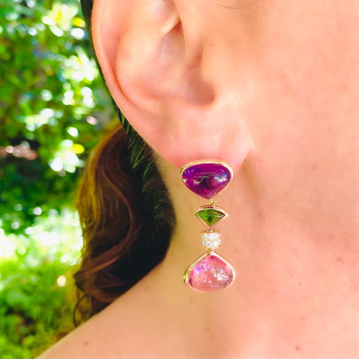 Marina B. Boucles d'oreilles en diamants 18 carats et pierres multicolores en vente 2