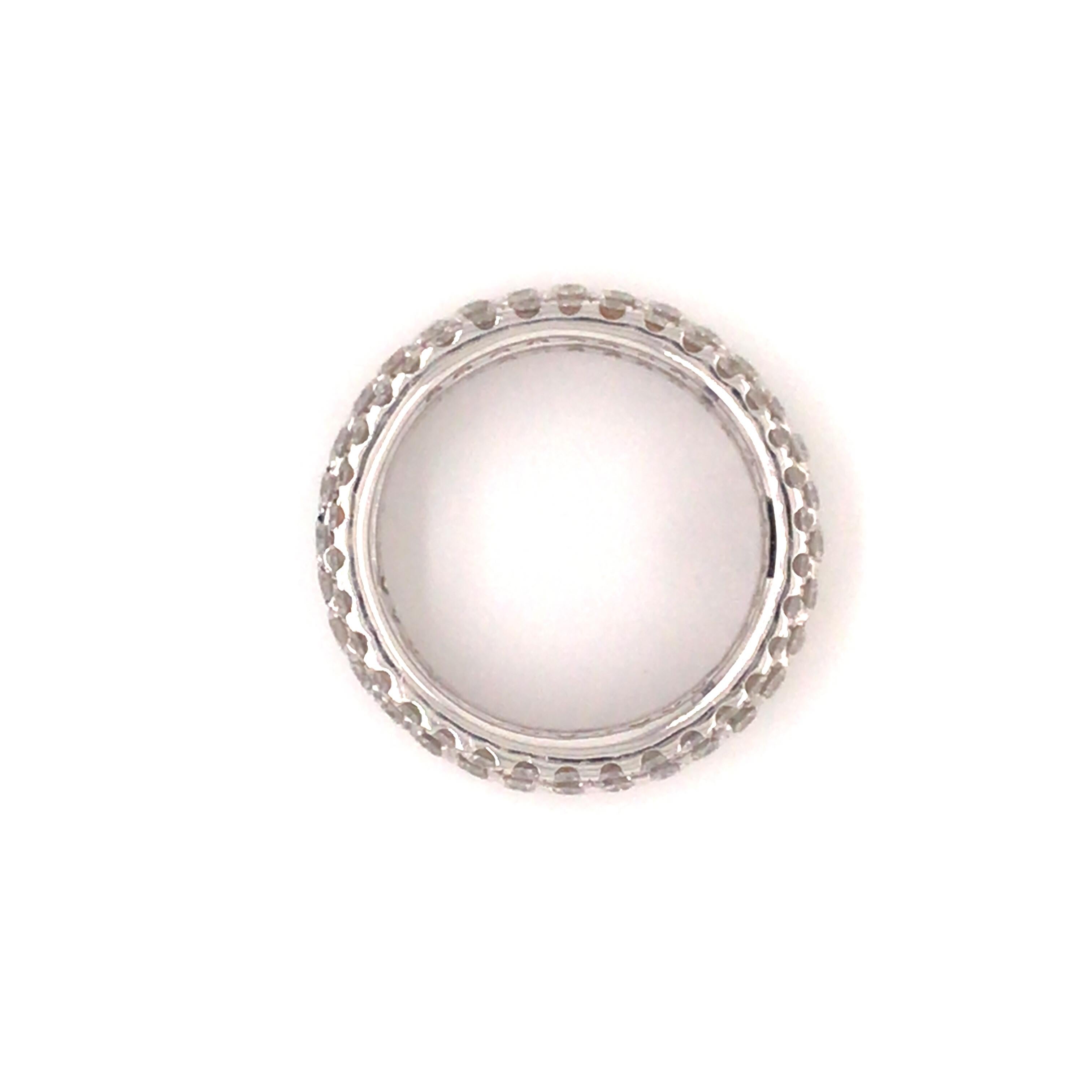 18 Karat Weißgold, 4-reihiger Diamantring mit Diamantpavé Damen im Angebot