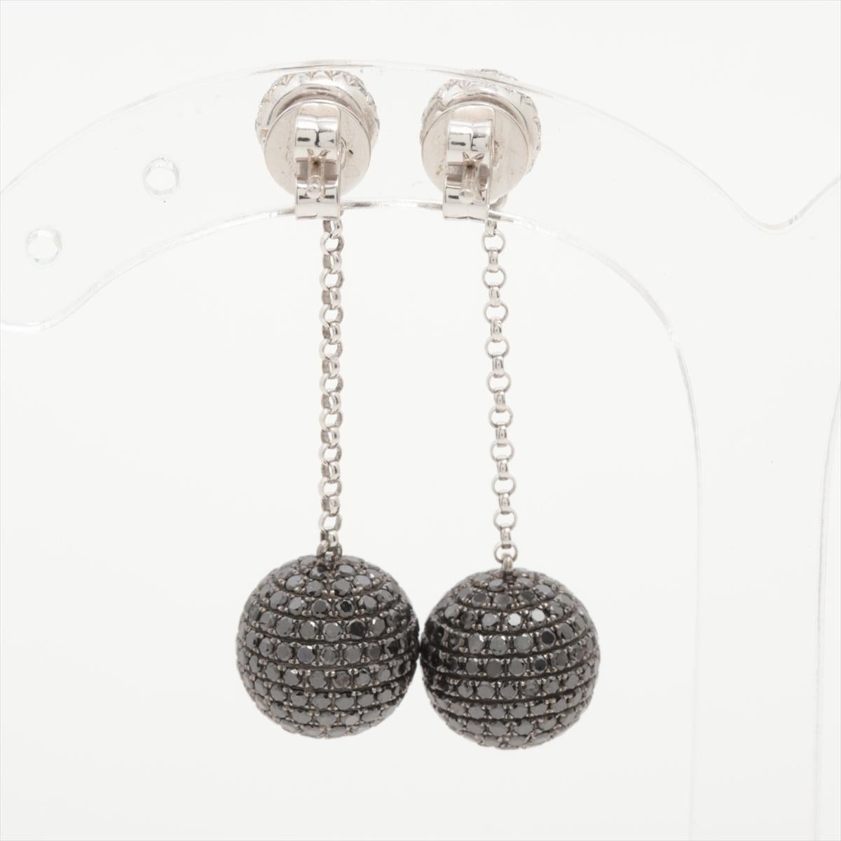 Pendientes en racimo con pavé de diamantes de 18k. Pendientes colgantes Bolas de Discoteca Diamante Negro. Moderno en venta