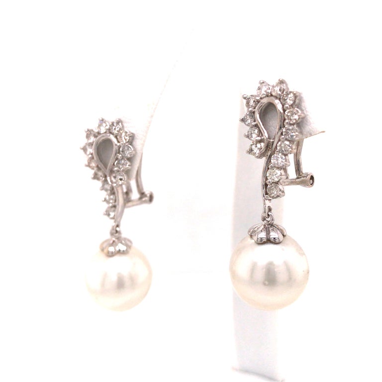 Round Cut 18K Diamond Pearl Drop Earrings White Gold For Sale