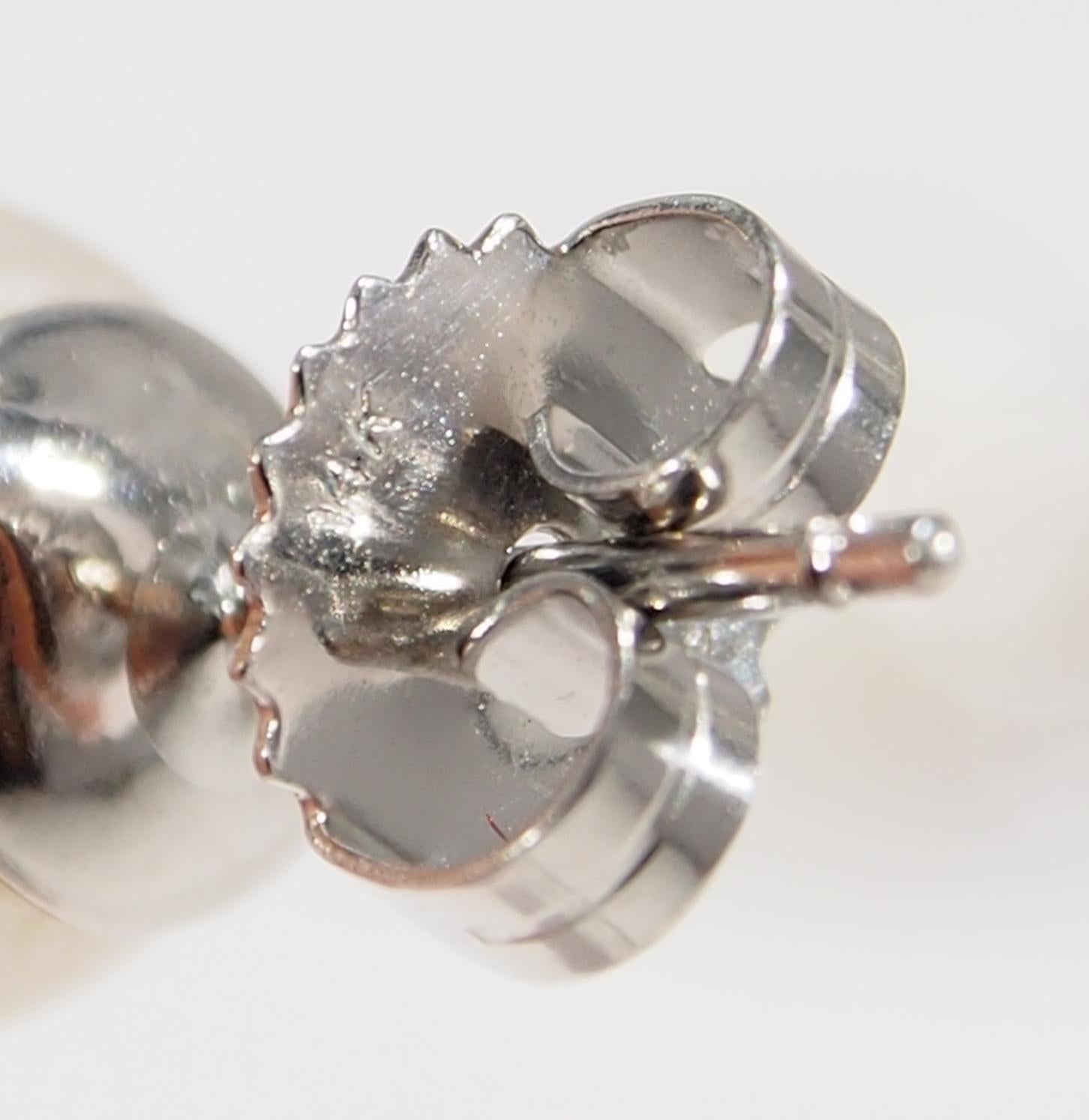 18 Karat Diamond Pearl Earrings Cultured Drop Dangle White Gold 1