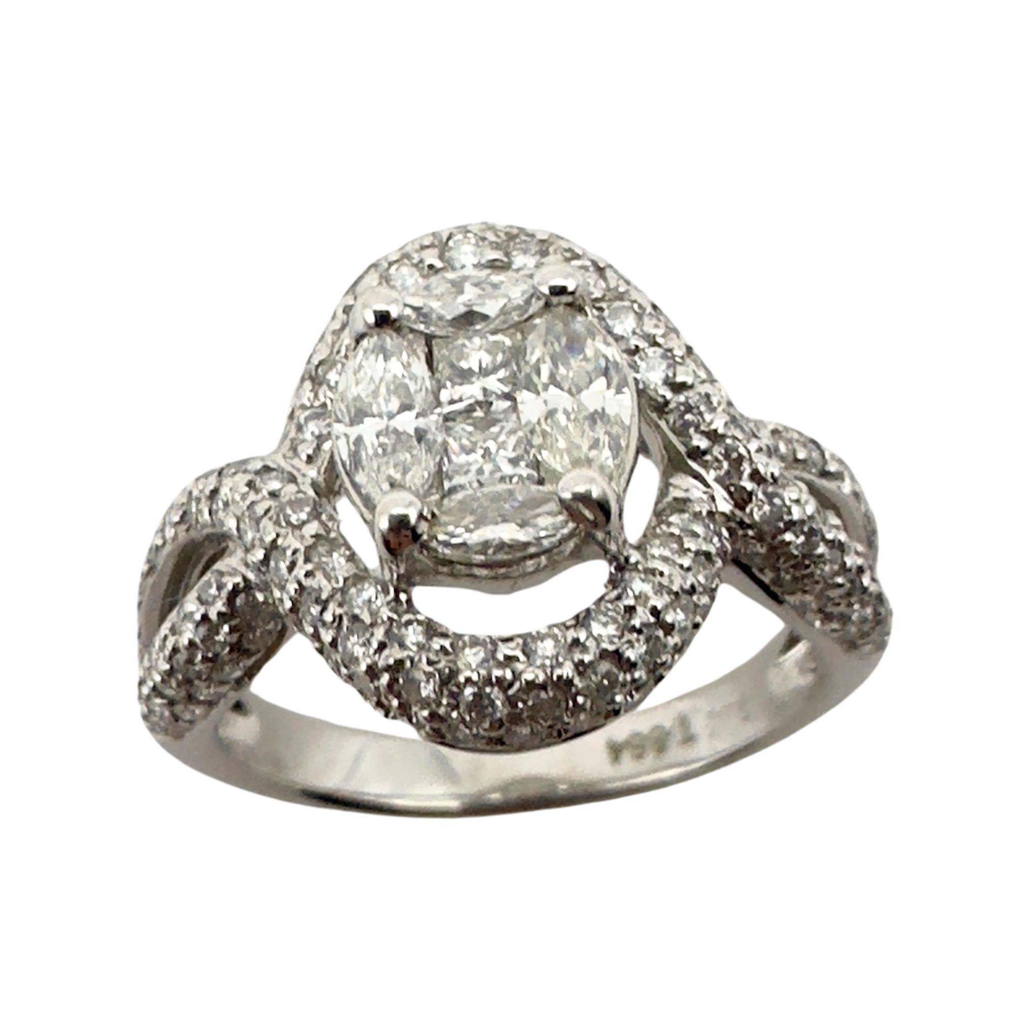 Taglio rotondo Anello con diamante 18k in vendita