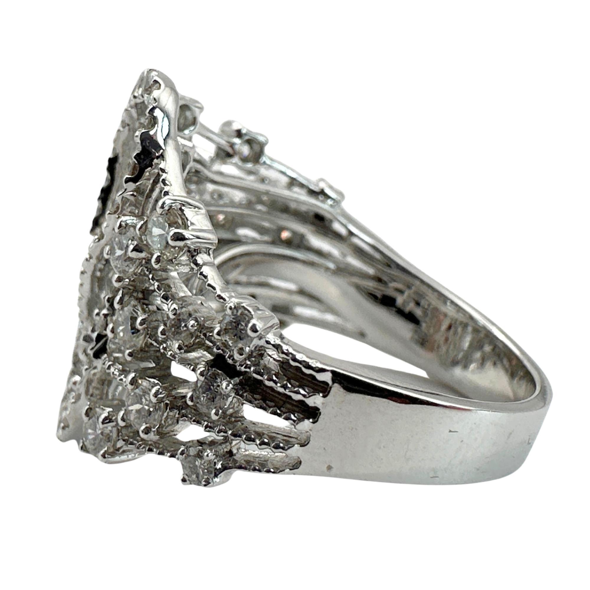 18k Diamond Ring For Sale 2